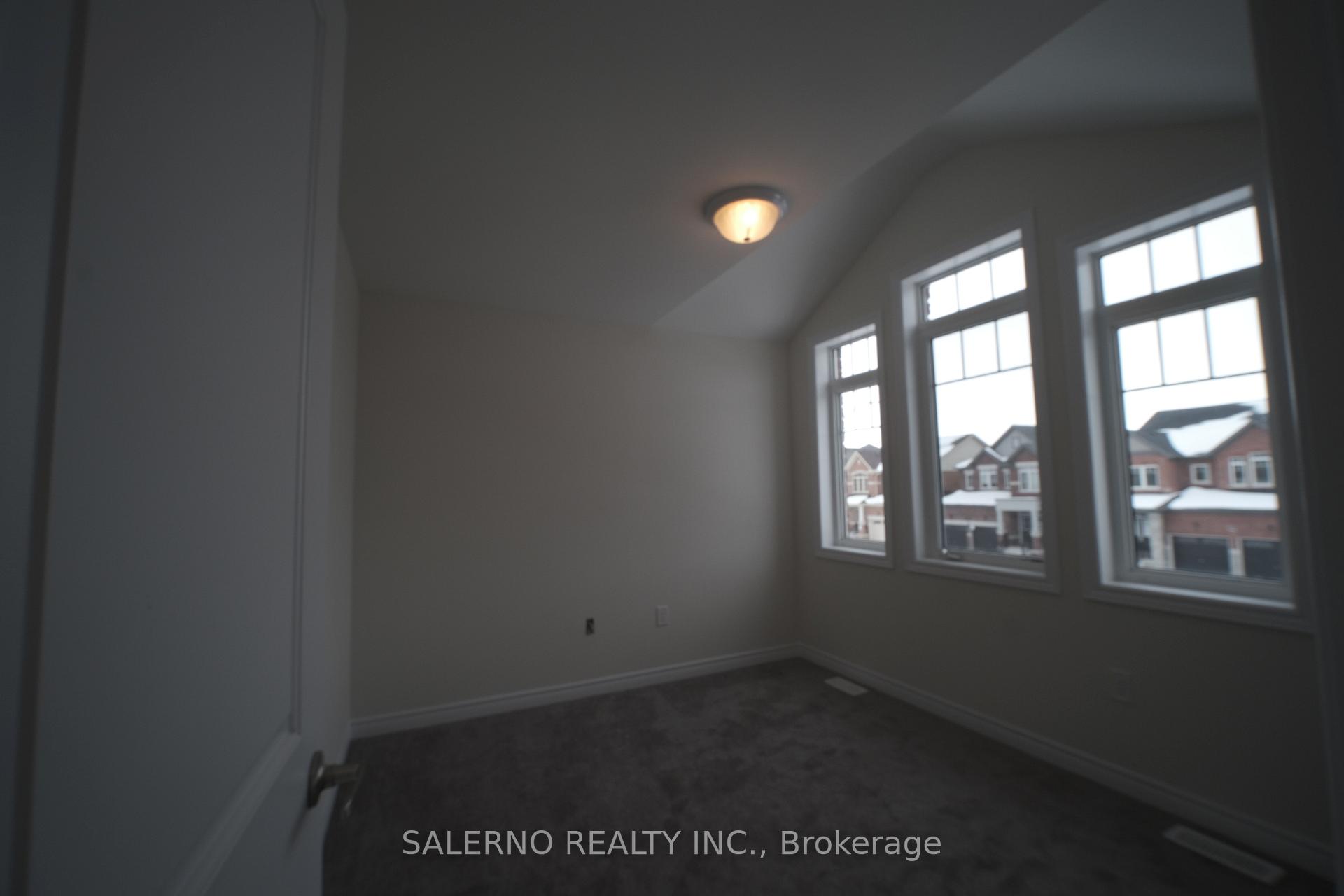 Photo 18 of 1445 Farrow Crescent, Innisfil, Alcona — HOMEH