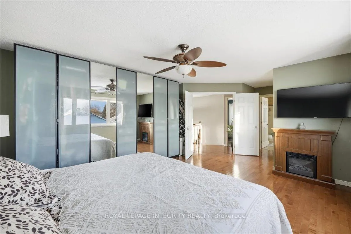 Photo 25 of 1110 Luesby Crescent, Ottawa, Fallingbrook/Gardenway South — HOMEH