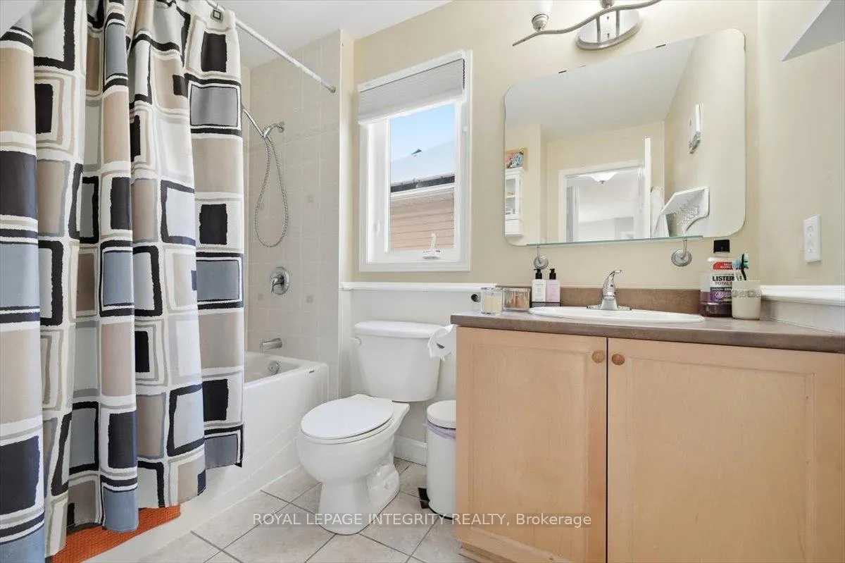 Photo 33 of 1110 Luesby Crescent, Ottawa, Fallingbrook/Gardenway South — HOMEH