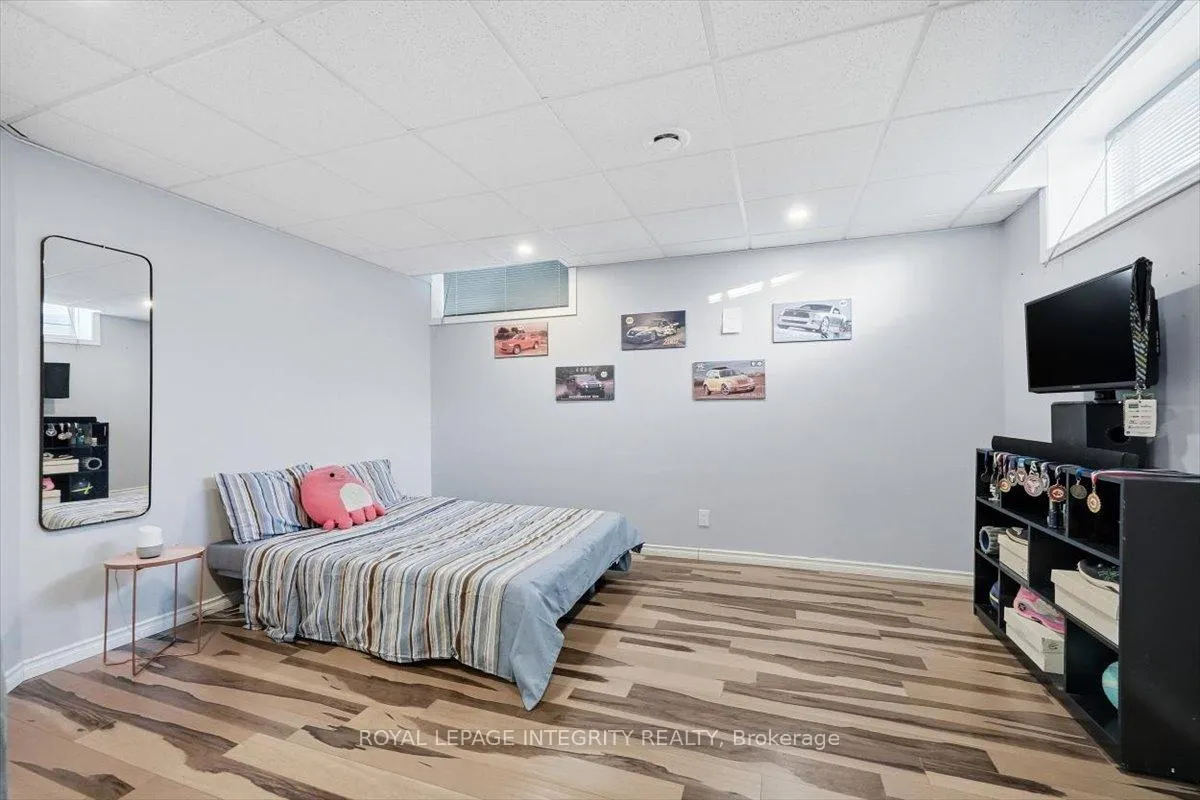 Photo 38 of 1110 Luesby Crescent, Ottawa, Fallingbrook/Gardenway South — HOMEH