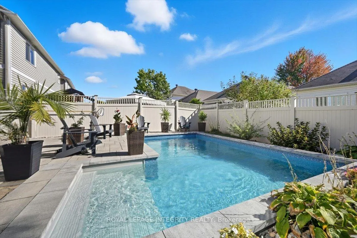 Photo 43 of 1110 Luesby Crescent, Ottawa, Fallingbrook/Gardenway South — HOMEH