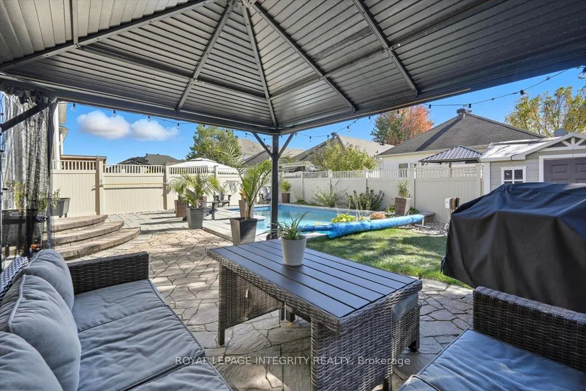 Photo 45 of 1110 Luesby Crescent, Ottawa, Fallingbrook/Gardenway South — HOMEH