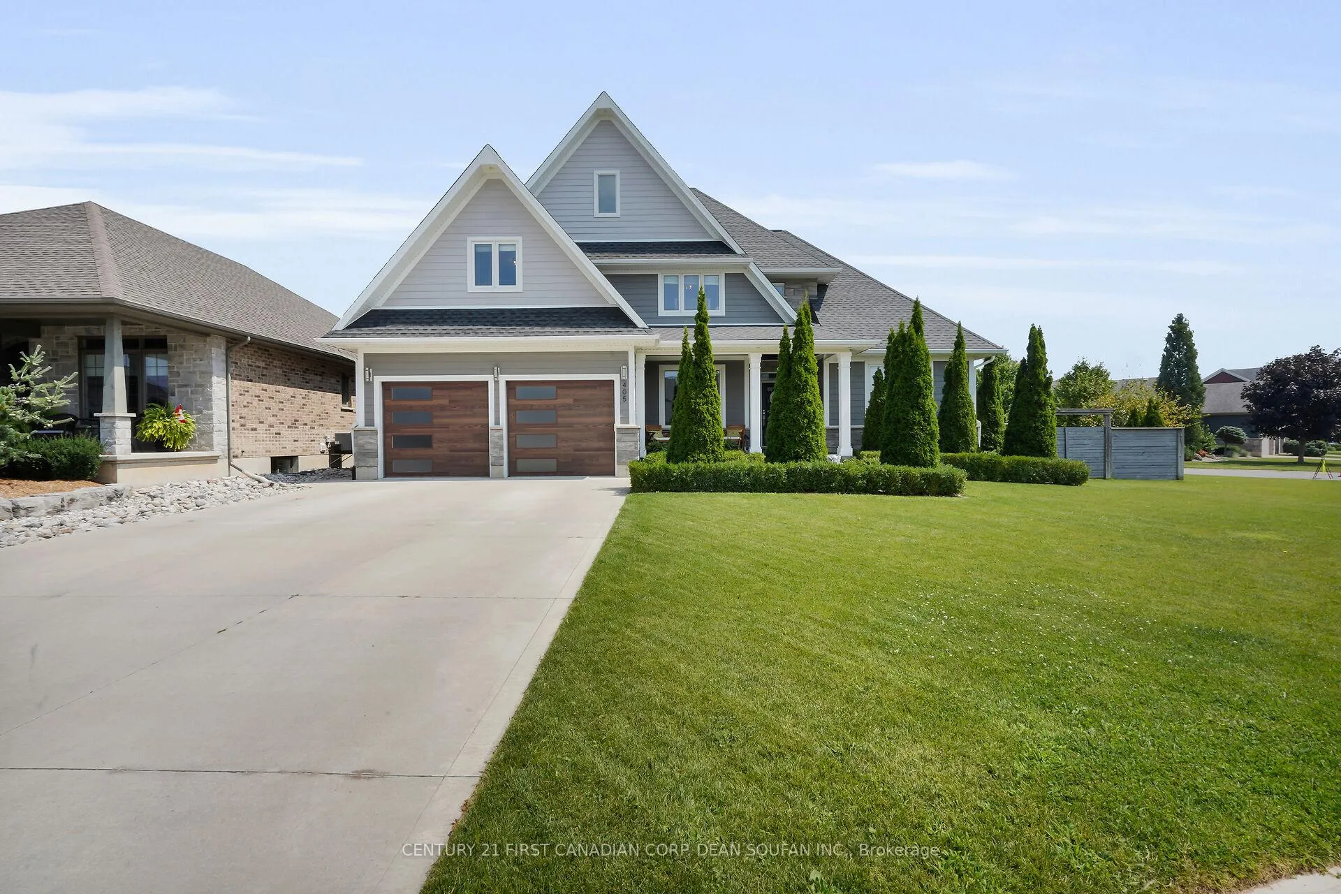 Photo 2 of 405 Darcy Drive, Strathroy-Caradoc, NE — HOMEH