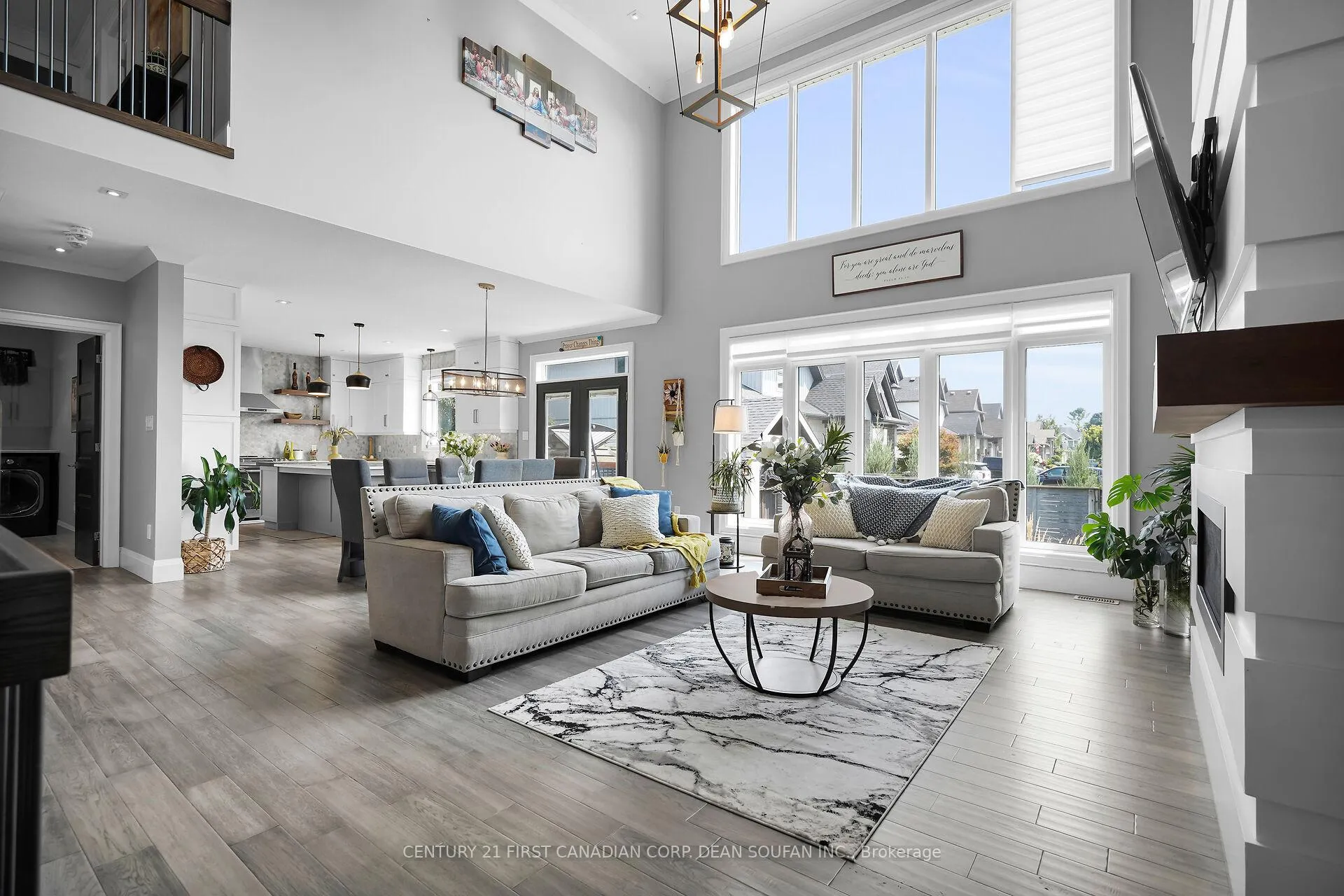 Photo 8 of 405 Darcy Drive, Strathroy-Caradoc, NE — HOMEH