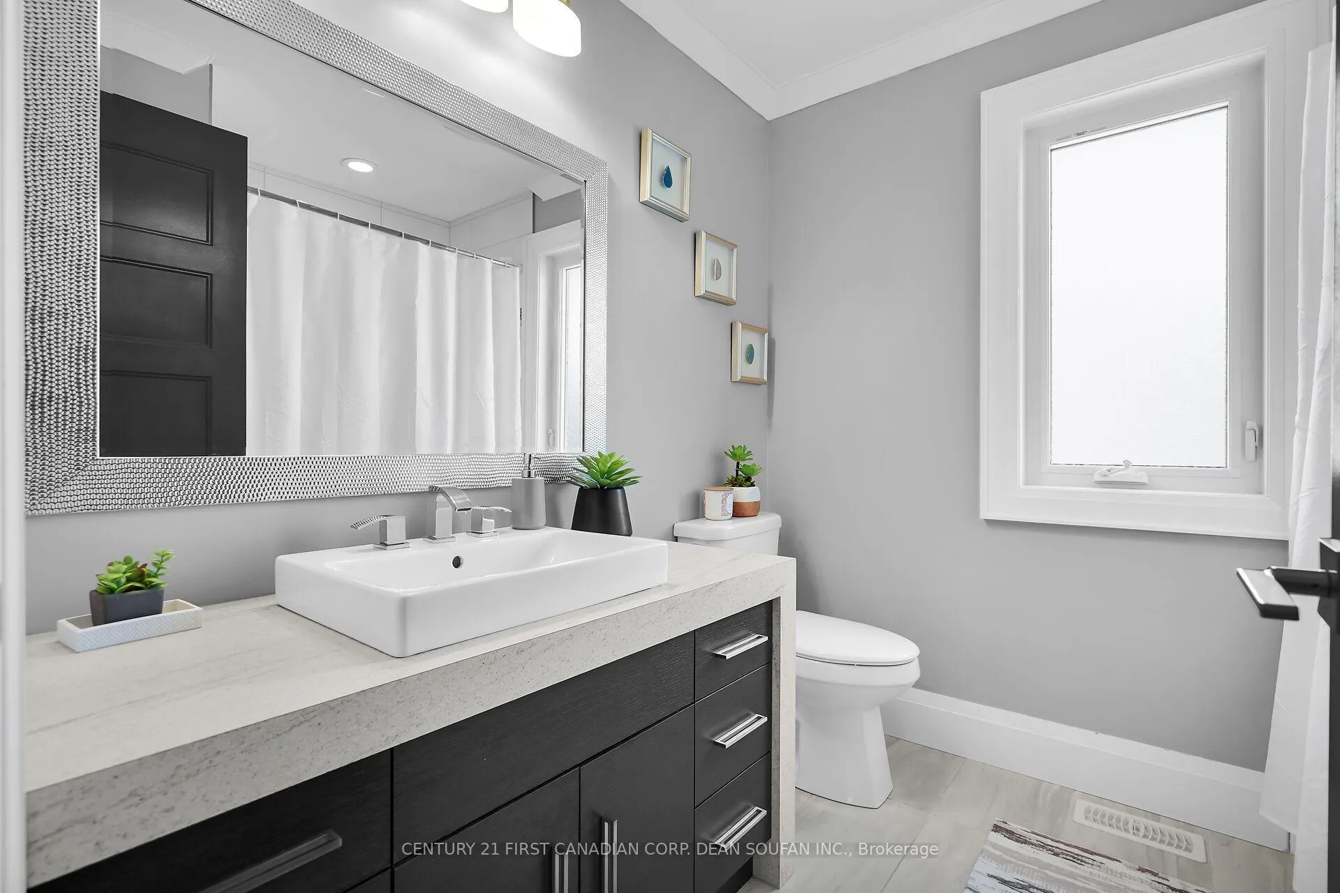 Photo 31 of 405 Darcy Drive, Strathroy-Caradoc, NE — HOMEH