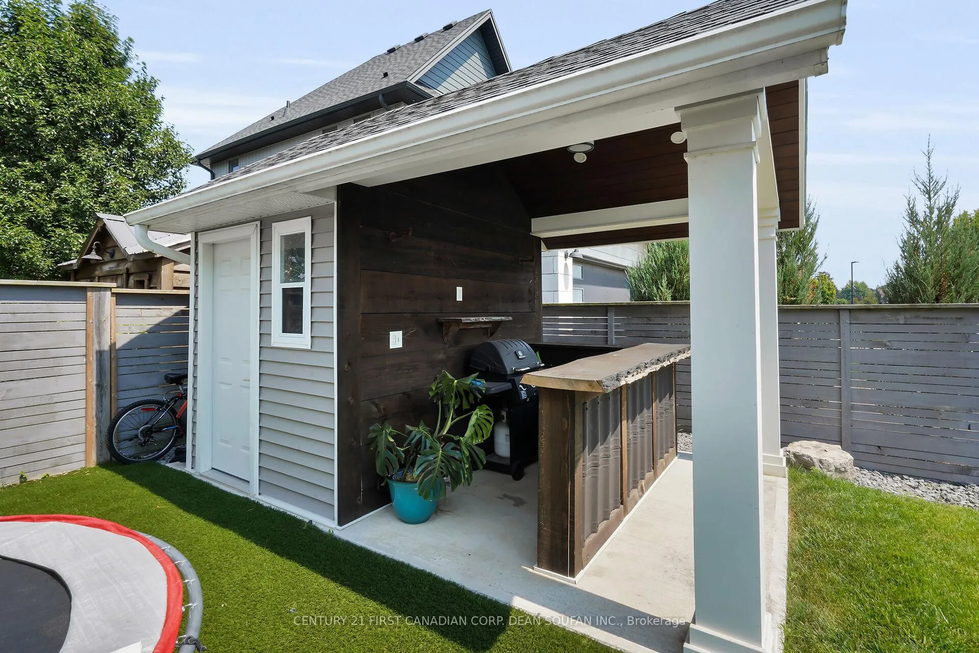 Photo 43 of 405 Darcy Drive, Strathroy-Caradoc, NE — HOMEH