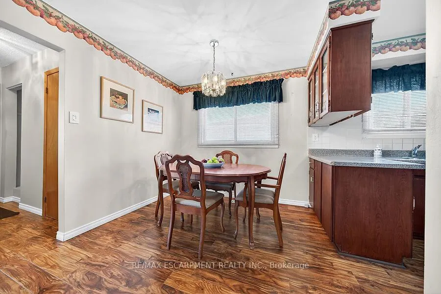 Photo 8 of 66 Highridge Avenue, Hamilton, Riverdale — HOMEH