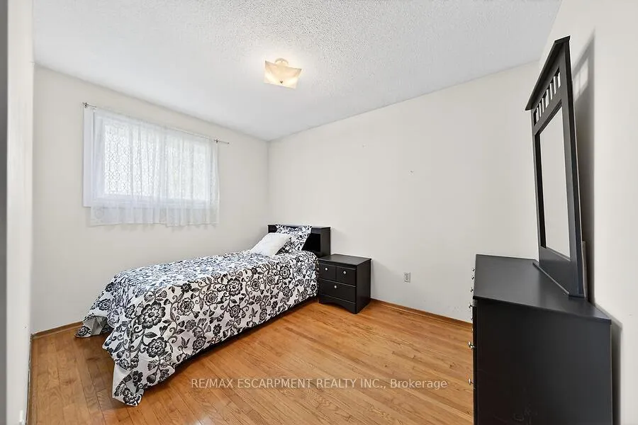 Photo 16 of 66 Highridge Avenue, Hamilton, Riverdale — HOMEH