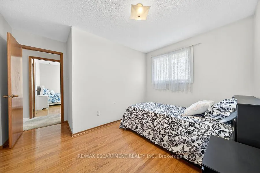 Photo 17 of 66 Highridge Avenue, Hamilton, Riverdale — HOMEH