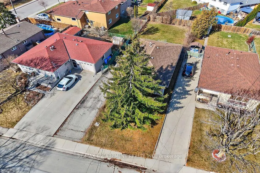 Photo 40 of 66 Highridge Avenue, Hamilton, Riverdale — HOMEH