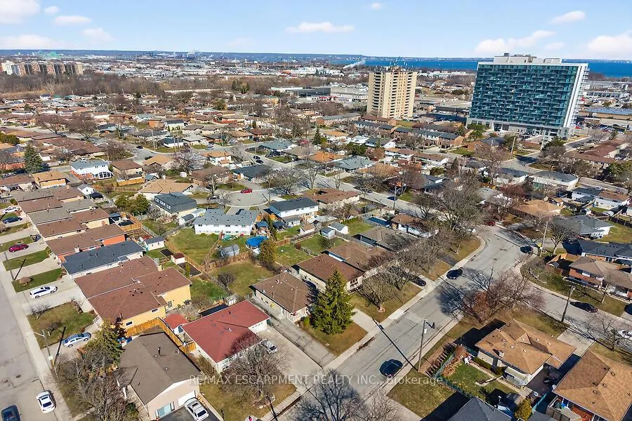 Photo 46 of 66 Highridge Avenue, Hamilton, Riverdale — HOMEH