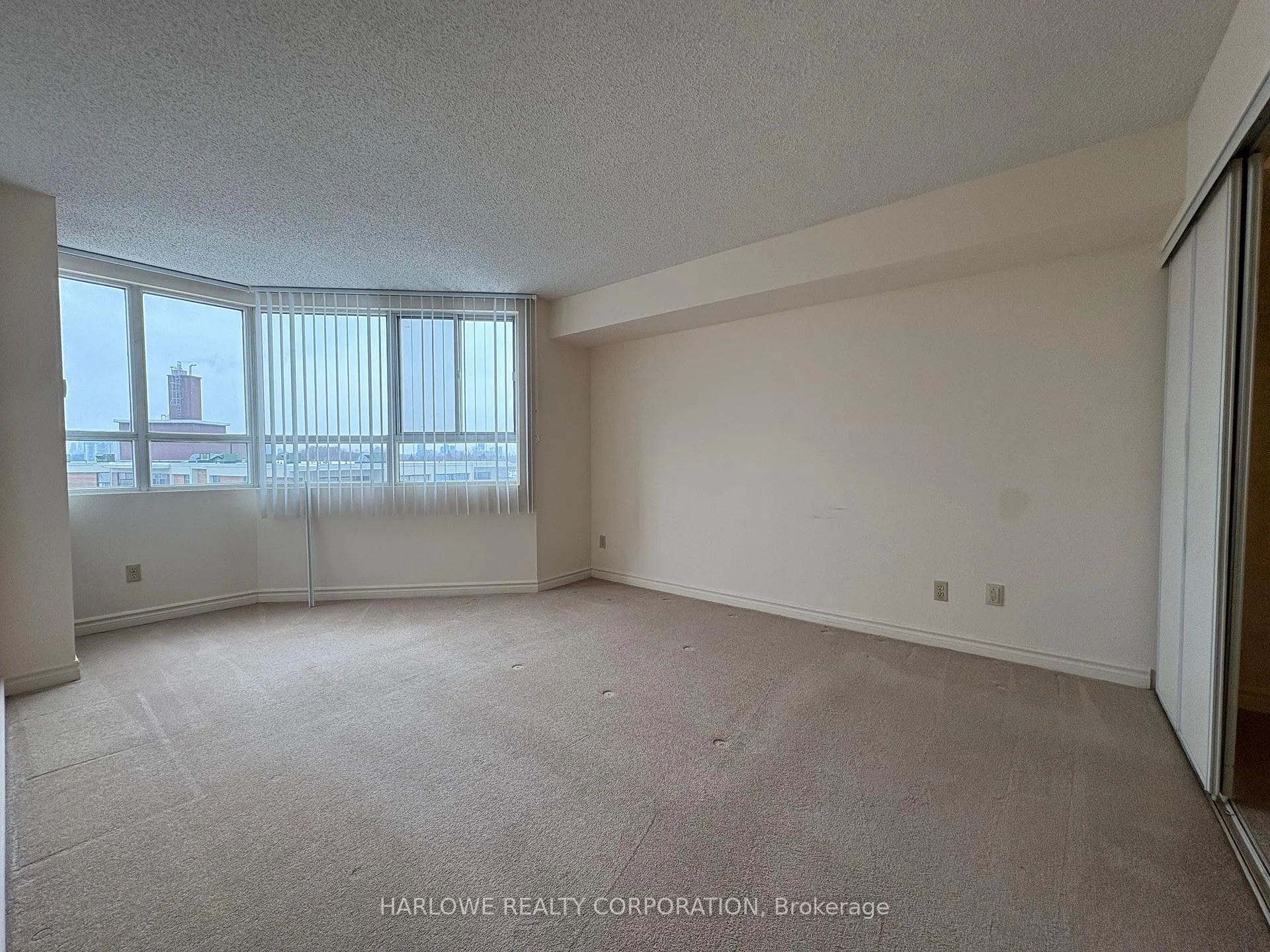 Photo 5 of Unit 1201, 4 Park Vista, Toronto, O'Connor-Parkview — HOMEH
