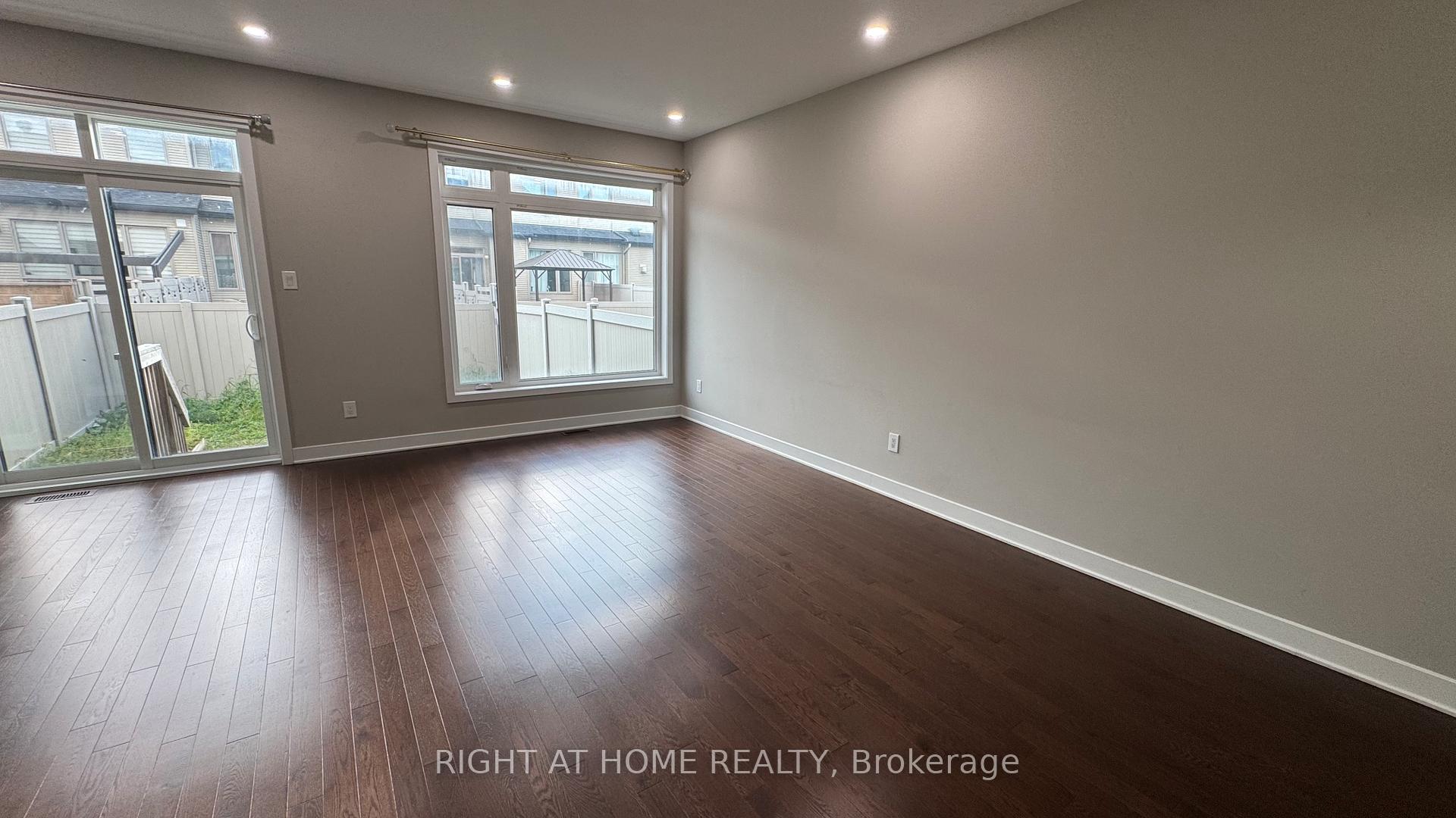Photo 12 of 771 Twist Way, Ottawa, Kanata - Emerald Meadows/Trailwest — HOMEH