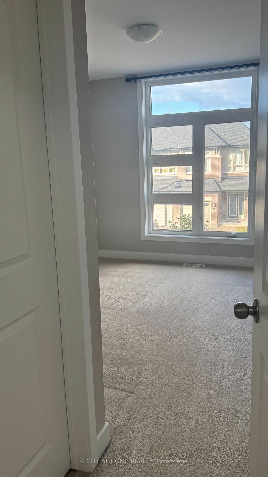 Photo 19 of 771 Twist Way, Ottawa, Kanata - Emerald Meadows/Trailwest — HOMEH