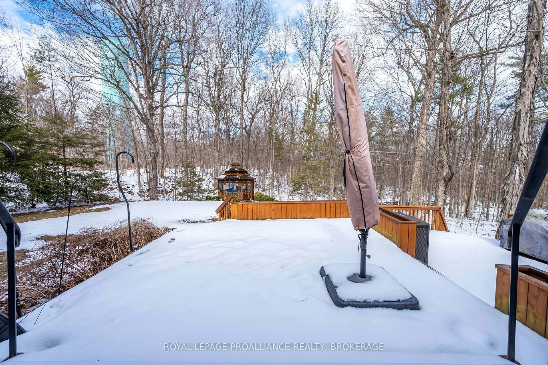 Photo 42 of 2 Riverside Drive, Kingston, Kingston East (incl CFB Kingston) — HOMEH