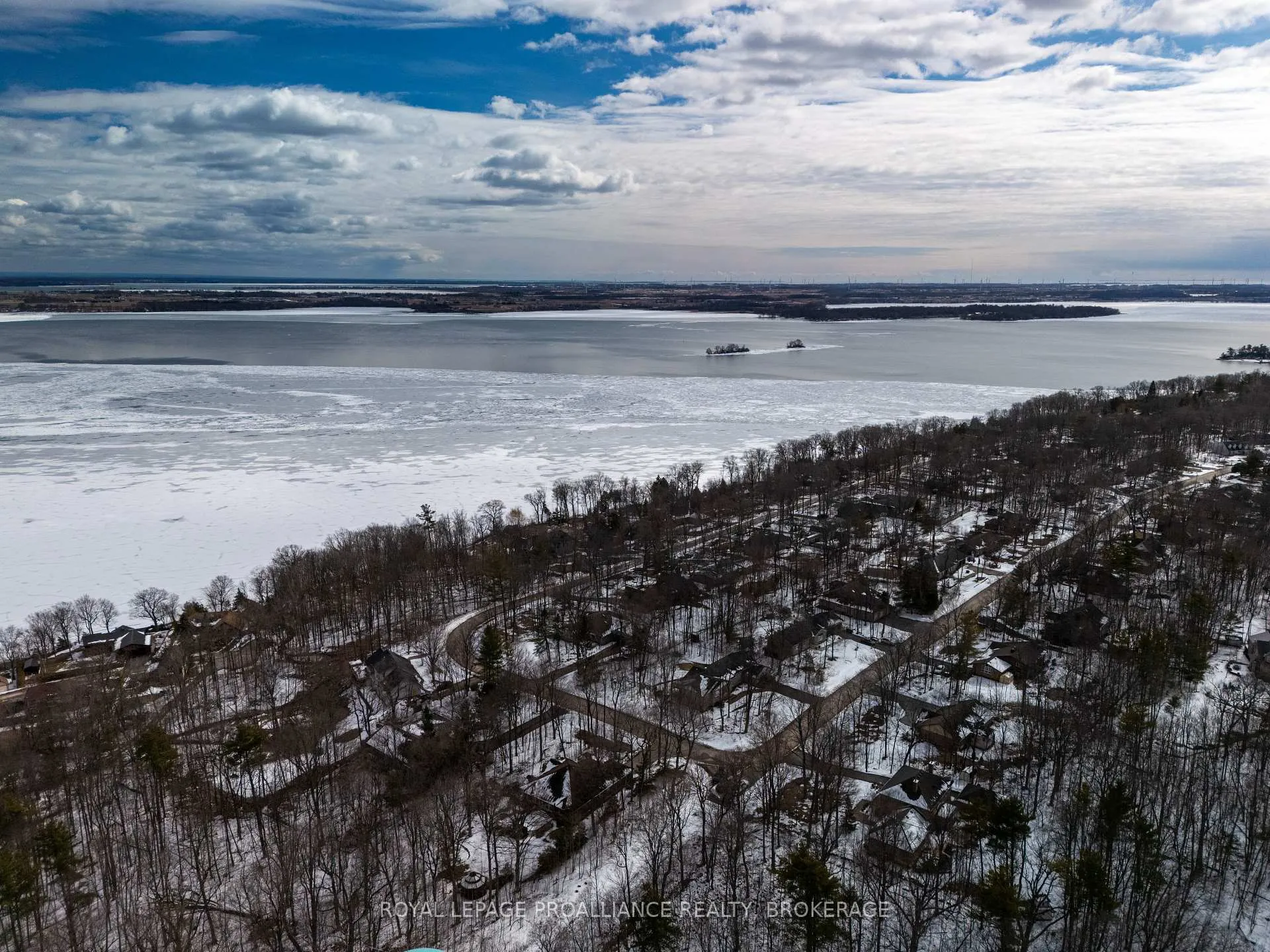 Photo 46 of 2 Riverside Drive, Kingston, Kingston East (incl CFB Kingston) — HOMEH