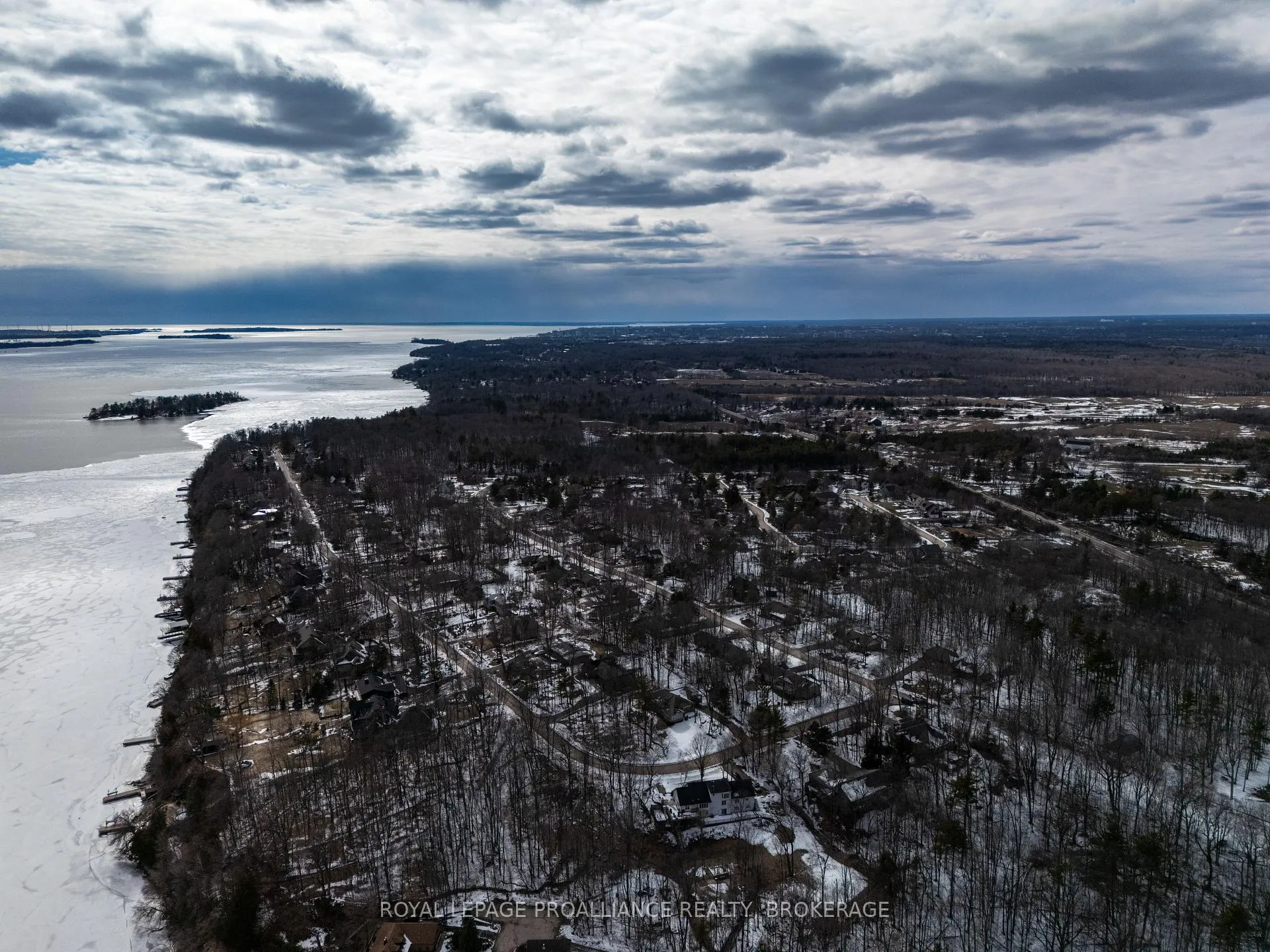 Photo 47 of 2 Riverside Drive, Kingston, Kingston East (incl CFB Kingston) — HOMEH