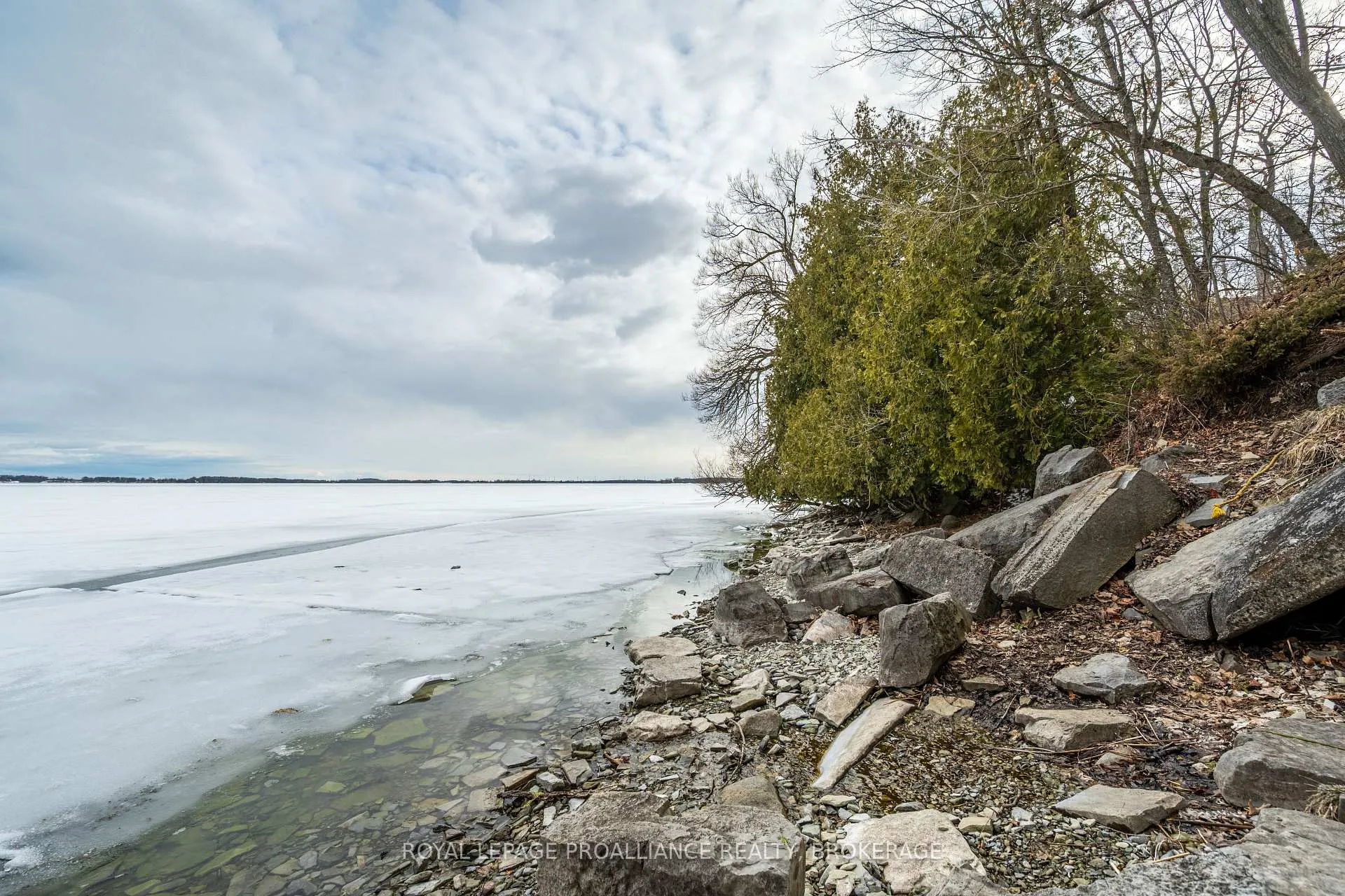 Photo 50 of 2 Riverside Drive, Kingston, Kingston East (incl CFB Kingston) — HOMEH