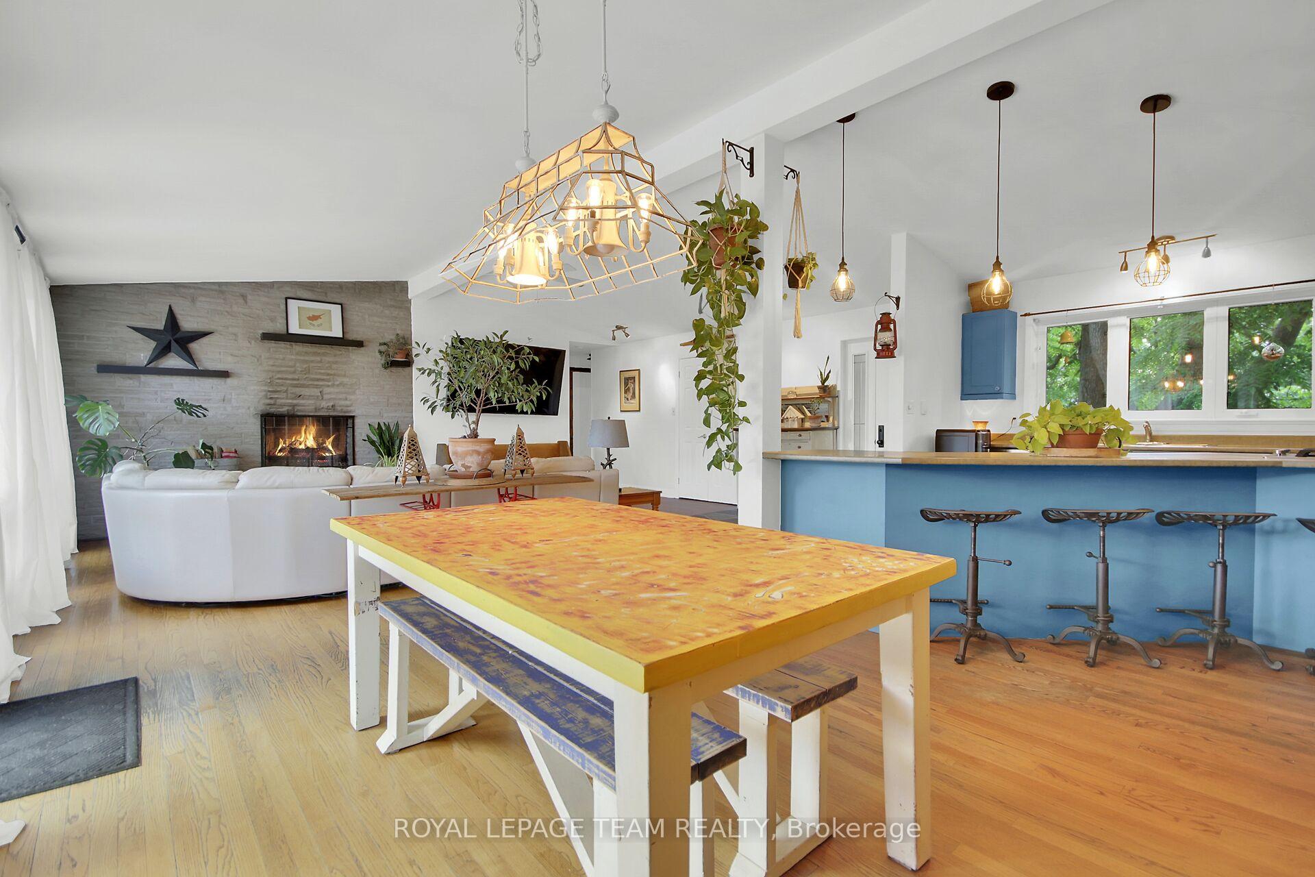 Photo 14 of 1063 Island View Drive, Ottawa, Manotick South to Roger Stevens — HOMEH