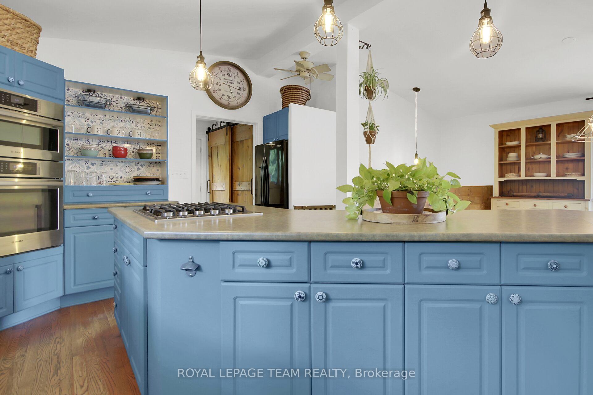 Photo 20 of 1063 Island View Drive, Ottawa, Manotick South to Roger Stevens — HOMEH