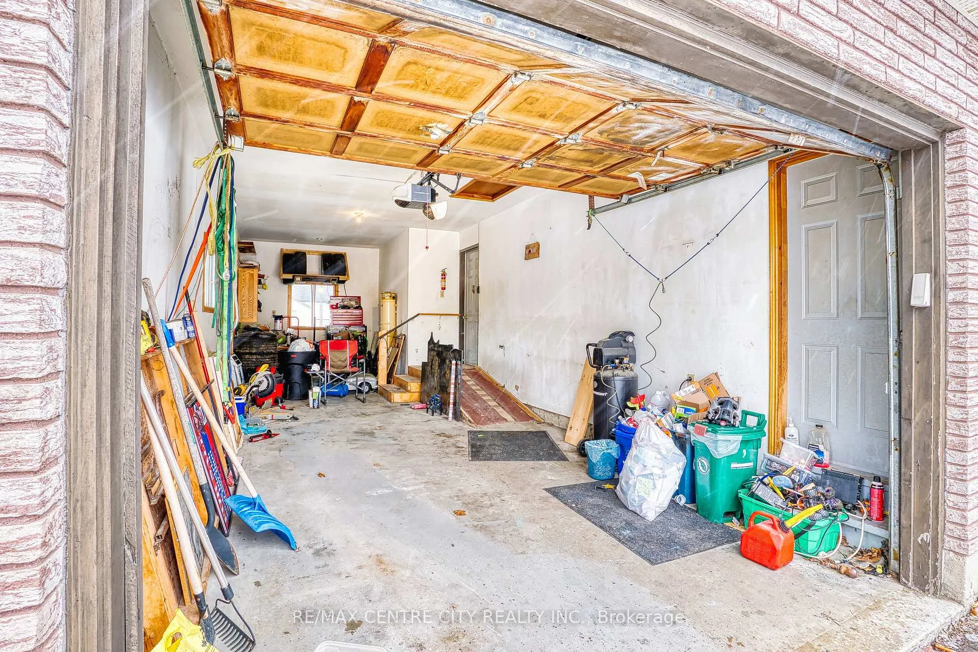 Photo 6 of 520 Victoria Street, Minto — HOMEH