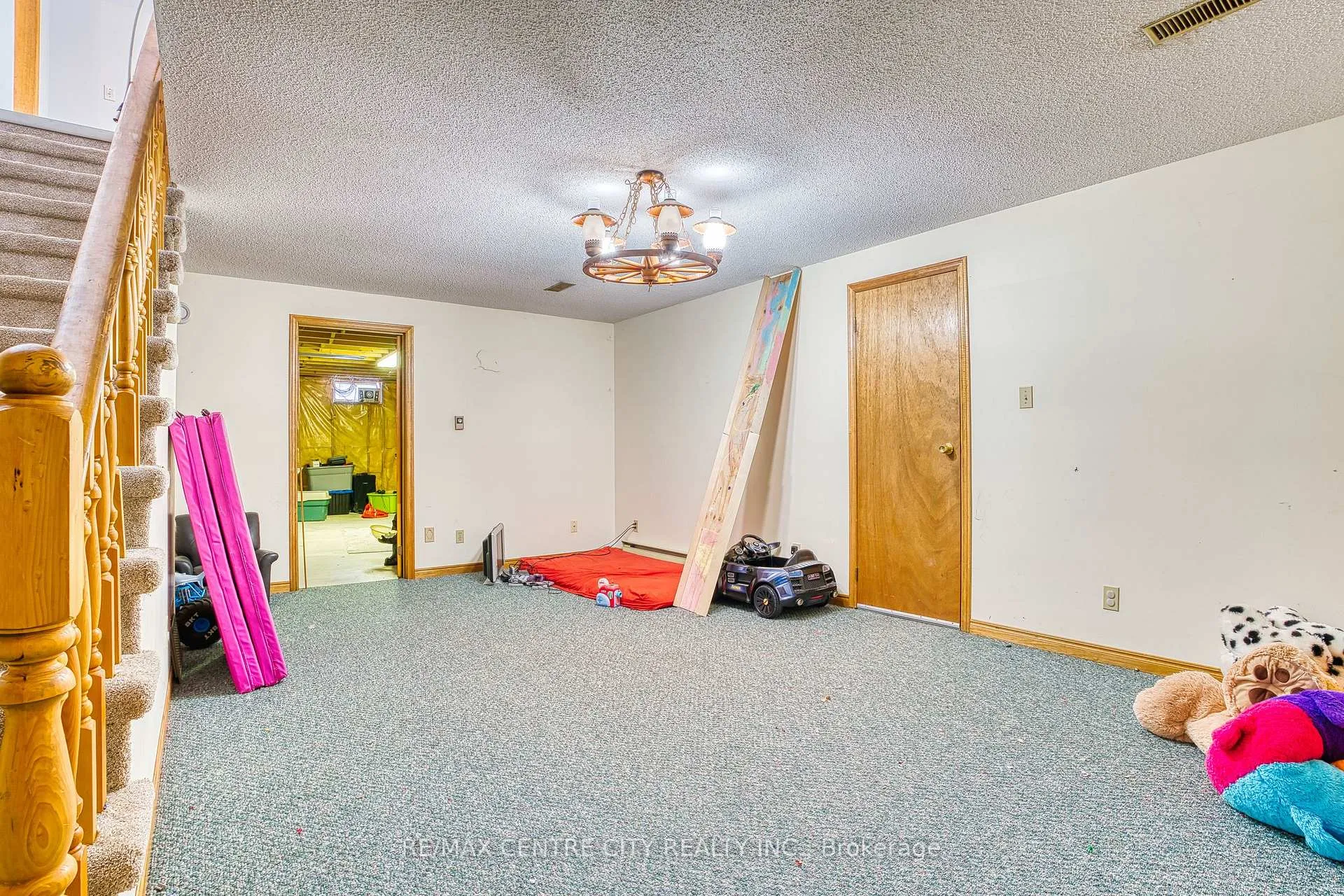 Photo 22 of 520 Victoria Street, Minto — HOMEH