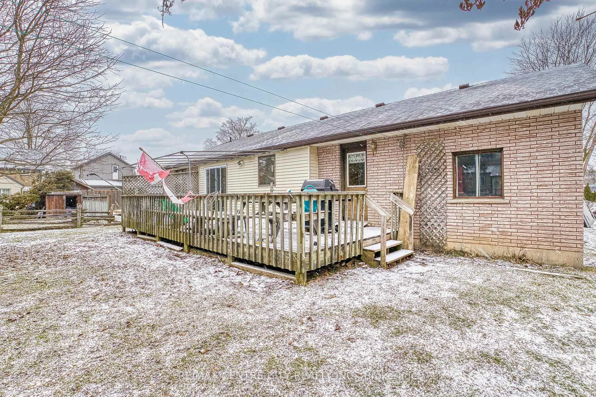 Photo 23 of 520 Victoria Street, Minto — HOMEH