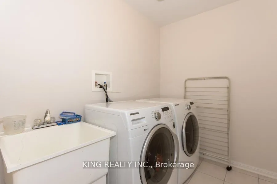 Photo 7 of 230 Cedric Terrace, Milton, Harrison — HOMEH