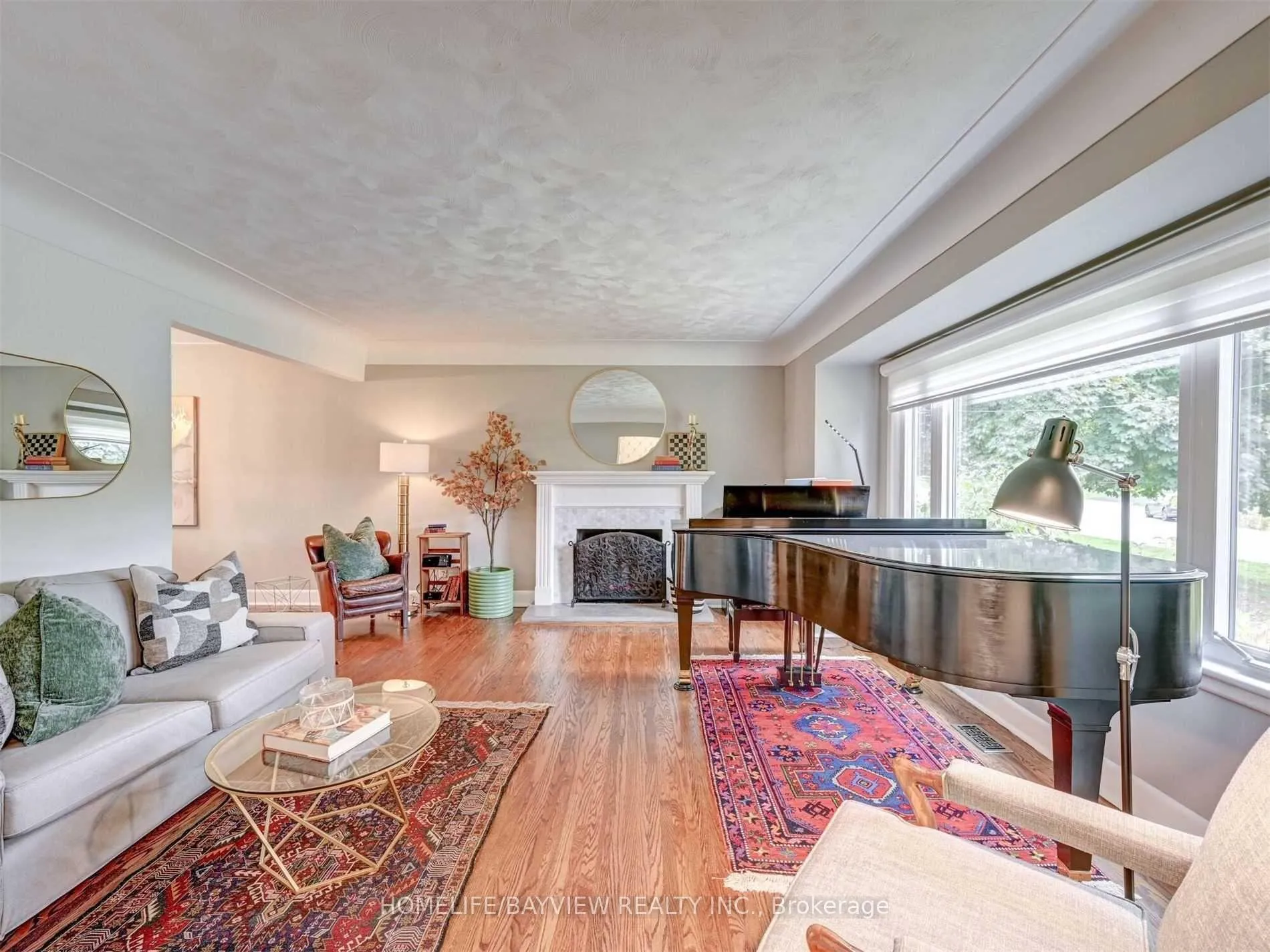 Photo 5 of 414 Dorchester Crescent, Burlington, LaSalle — HOMEH