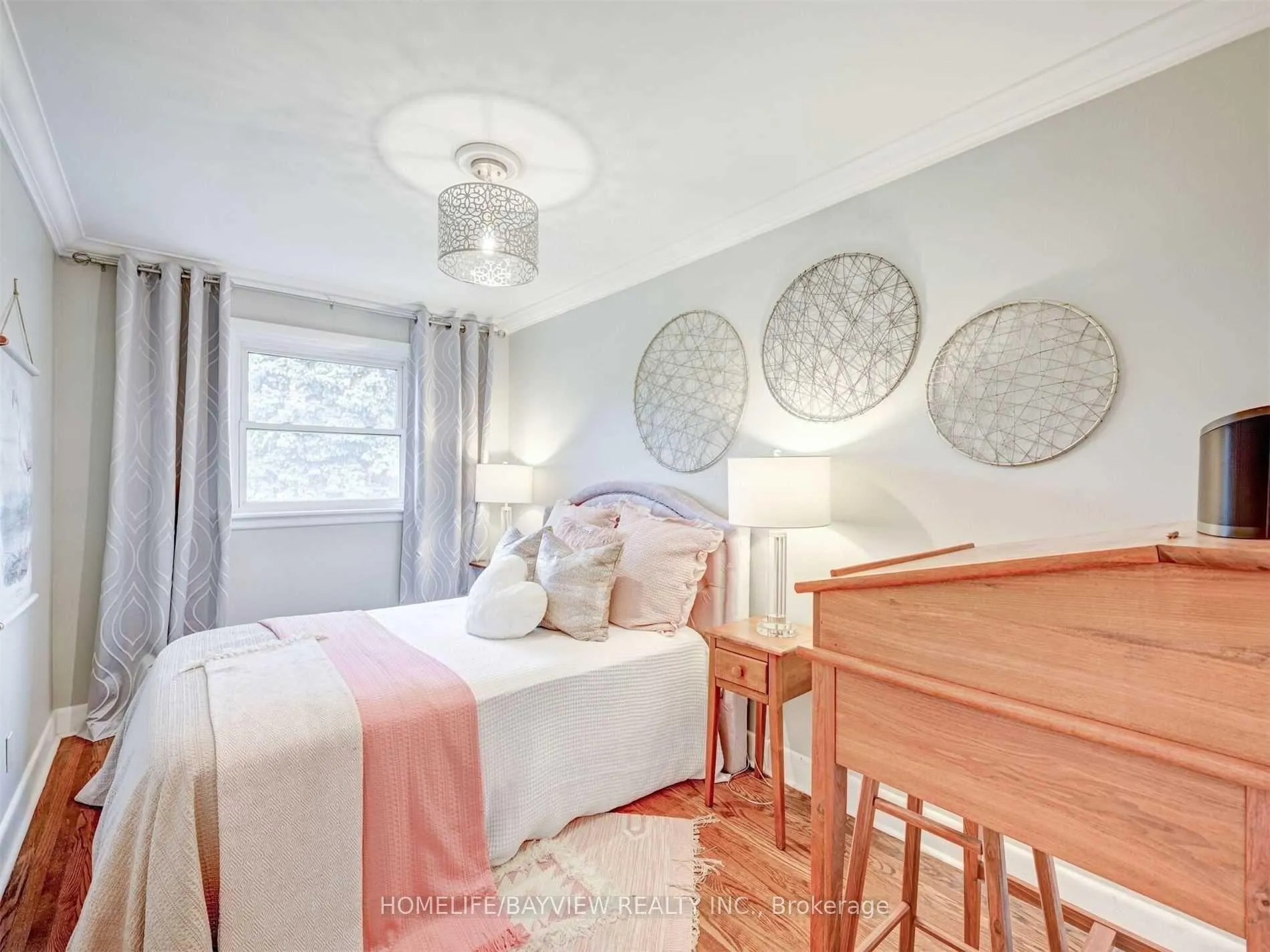 Photo 19 of 414 Dorchester Crescent, Burlington, LaSalle — HOMEH