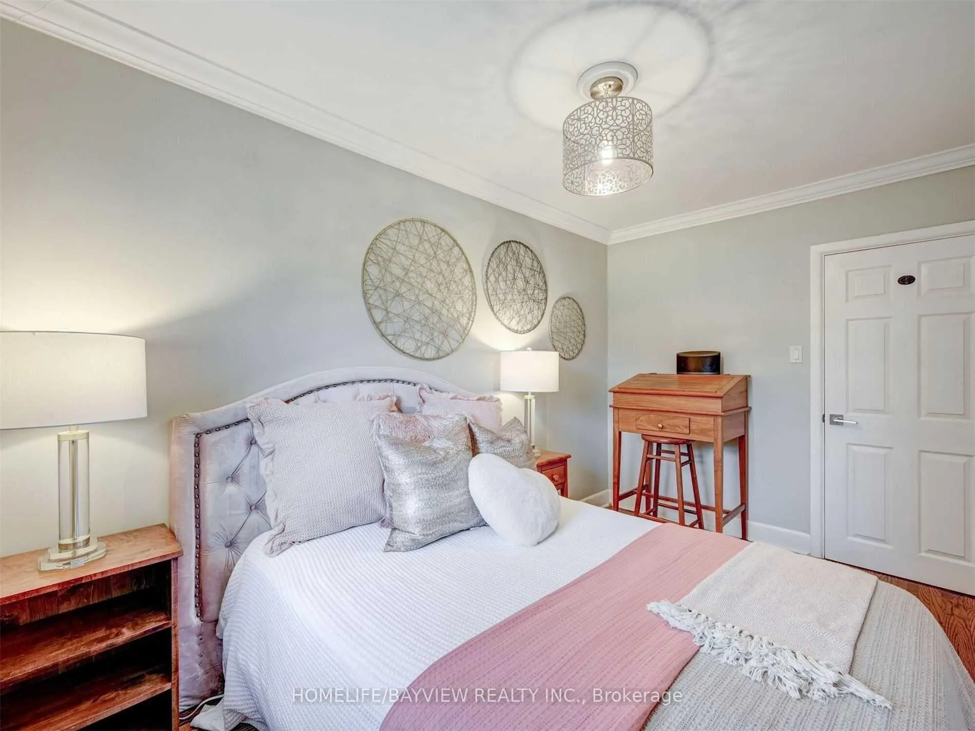 Photo 20 of 414 Dorchester Crescent, Burlington, LaSalle — HOMEH