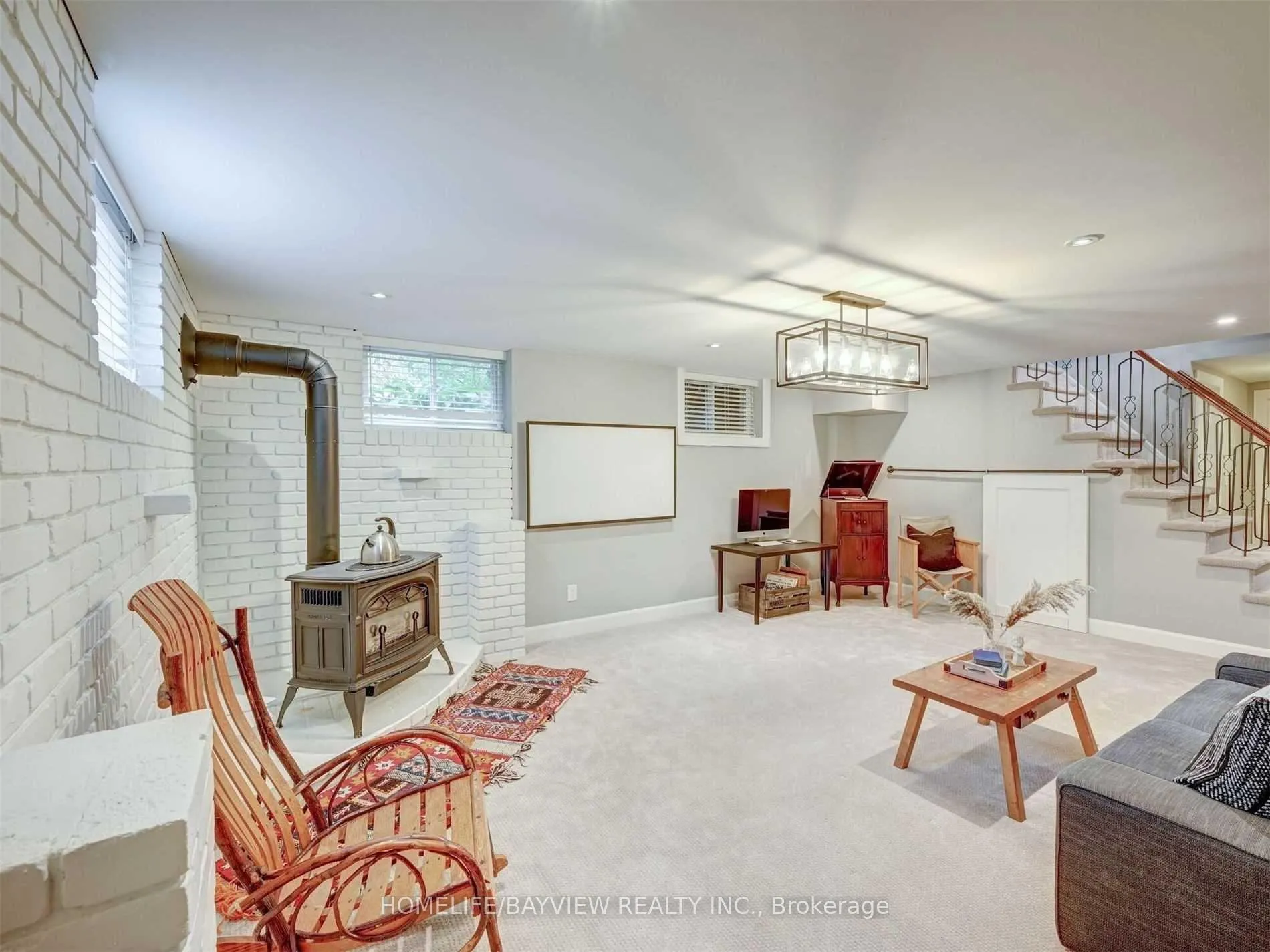 Photo 29 of 414 Dorchester Crescent, Burlington, LaSalle — HOMEH