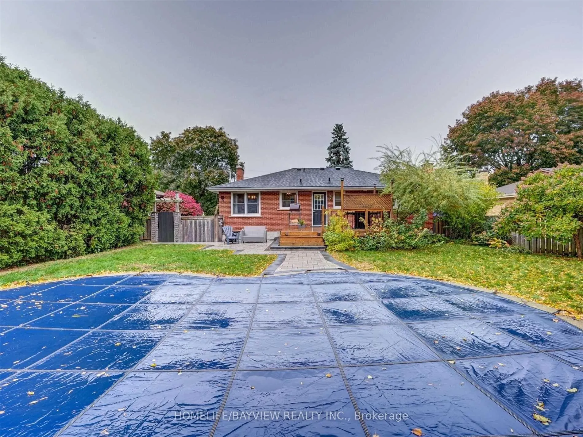 Photo 36 of 414 Dorchester Crescent, Burlington, LaSalle — HOMEH