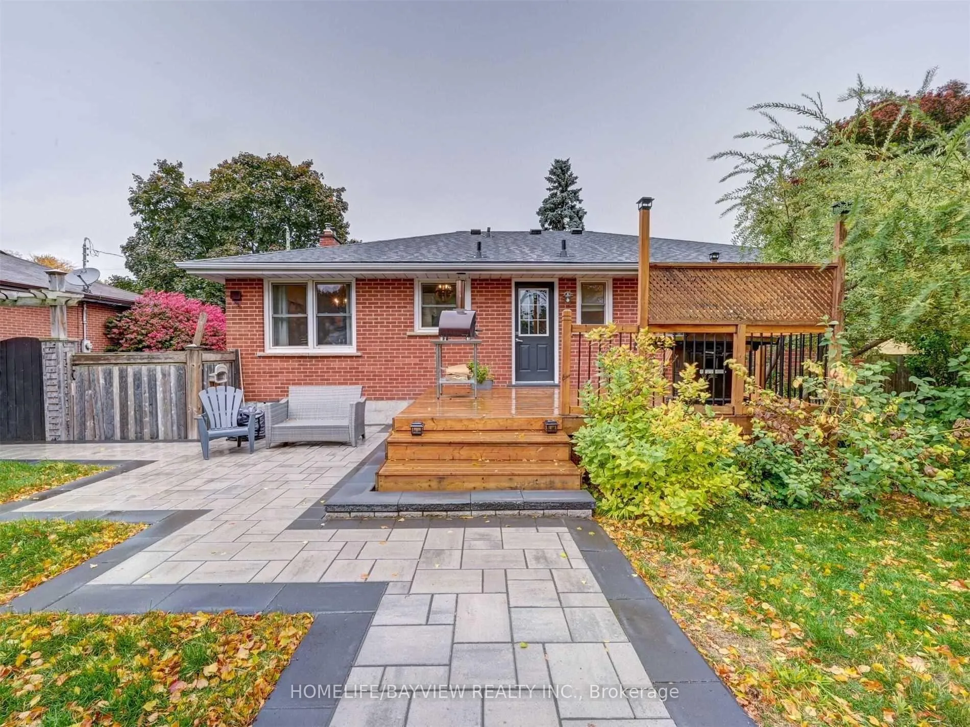 Photo 39 of 414 Dorchester Crescent, Burlington, LaSalle — HOMEH