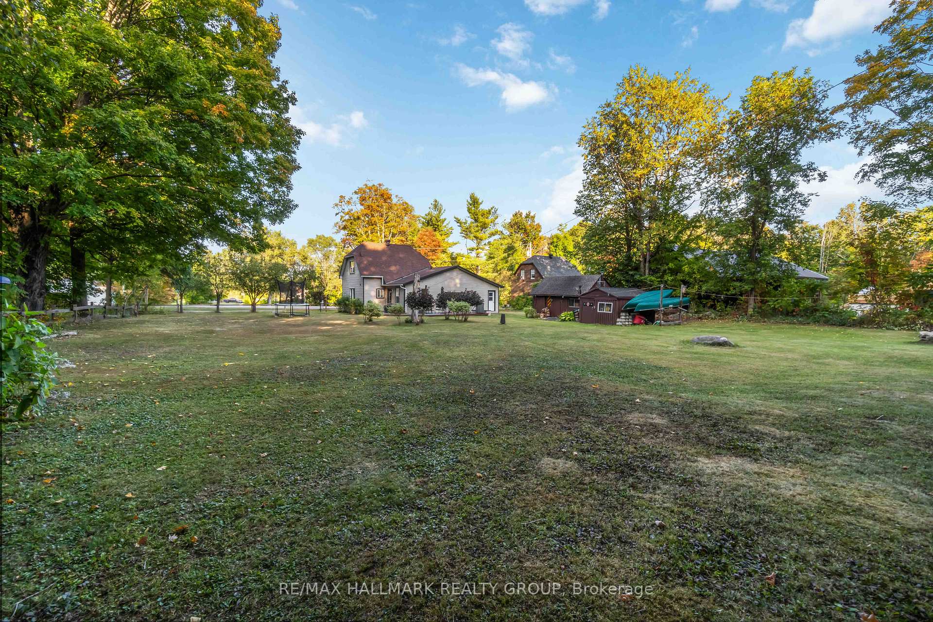 Photo 44 of 6 Algonkin Trail, McNab/Braeside, Mcnab/Braeside Twps — HOMEH