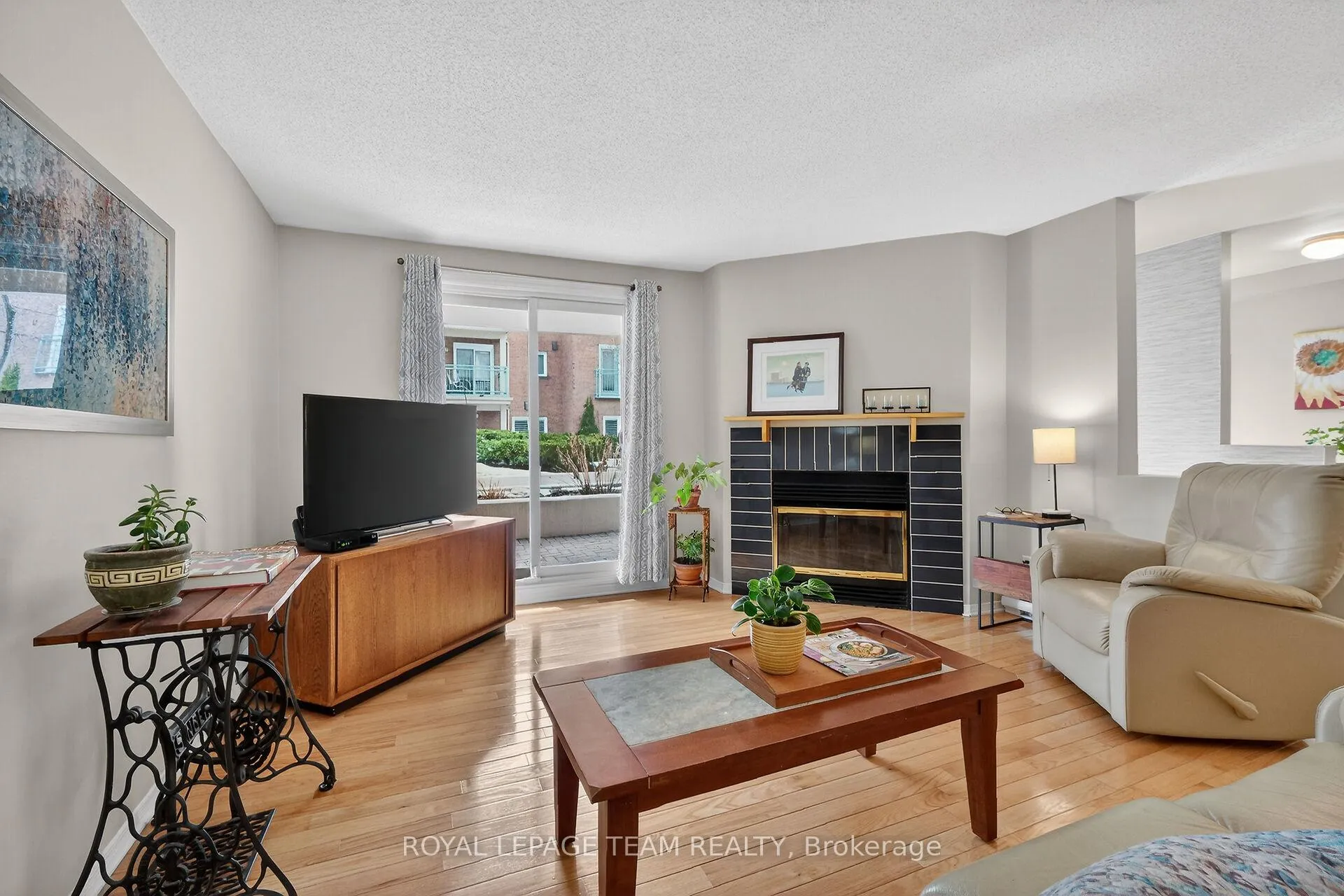 Photo 8 of Unit 202A, 62 Donald Street, Ottawa, Overbrook — HOMEH