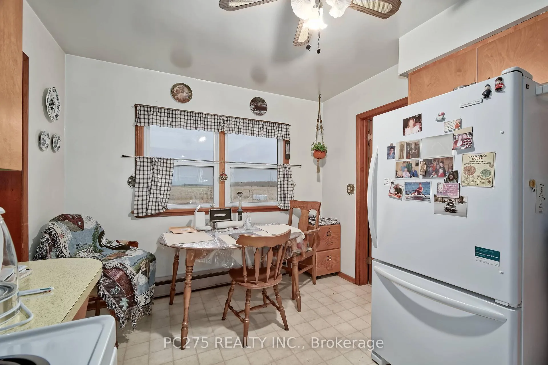 Photo 13 of 6256 Egremont Road, Warwick, Watford — HOMEH