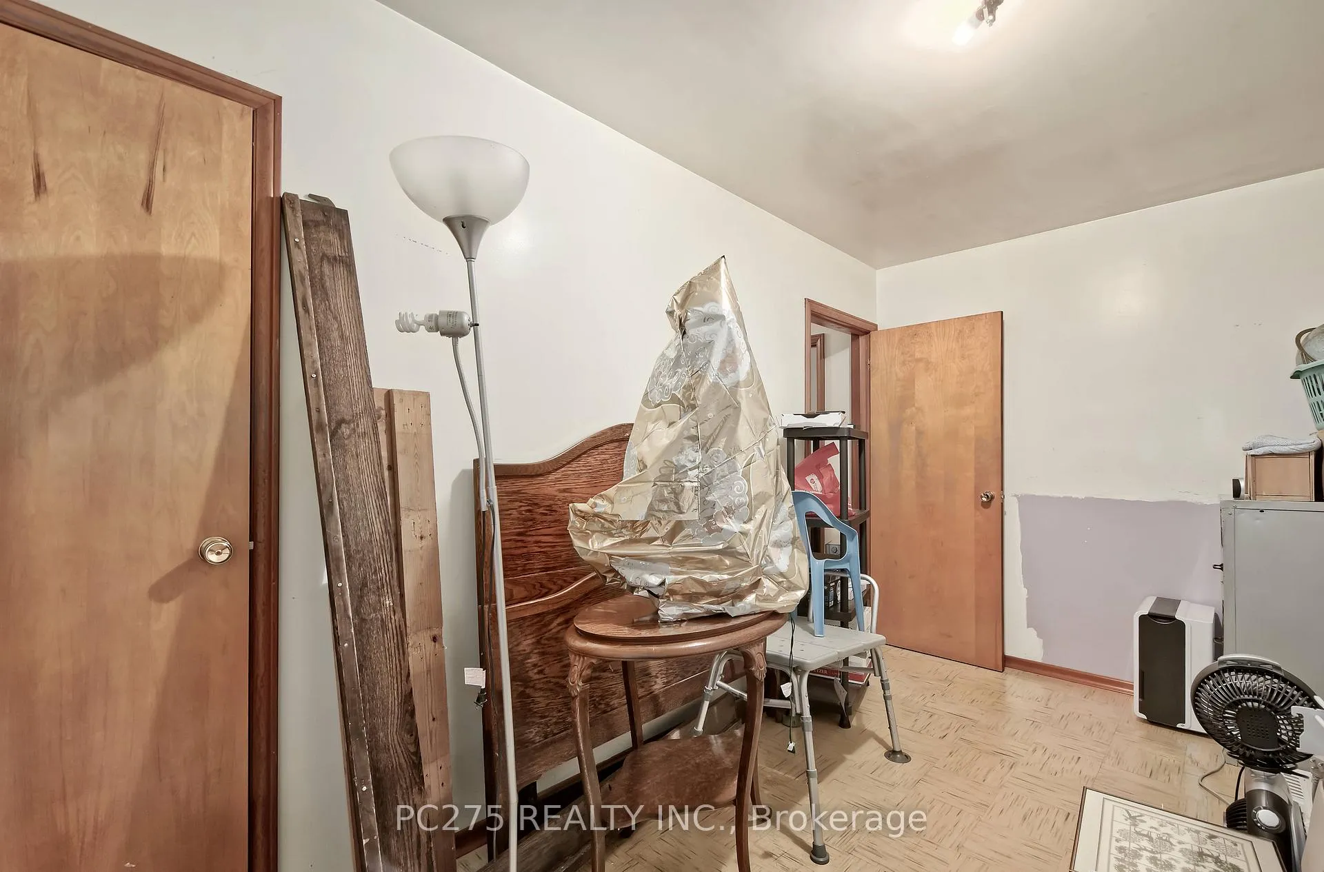 Photo 22 of 6256 Egremont Road, Warwick, Watford — HOMEH