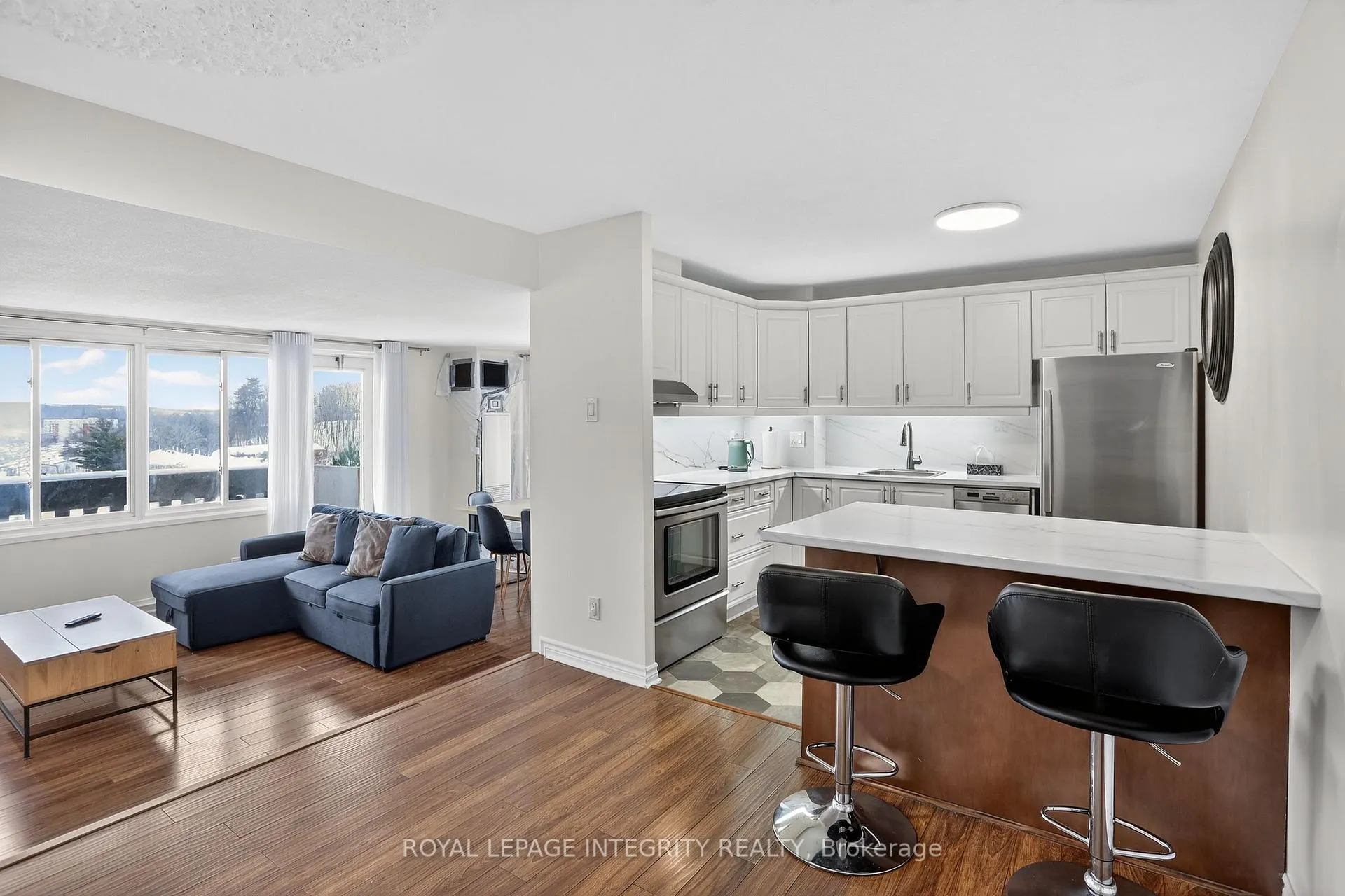 Photo 4 of Unit 605, 1599 Lassiter Terrace, Ottawa, Beaconwood — HOMEH