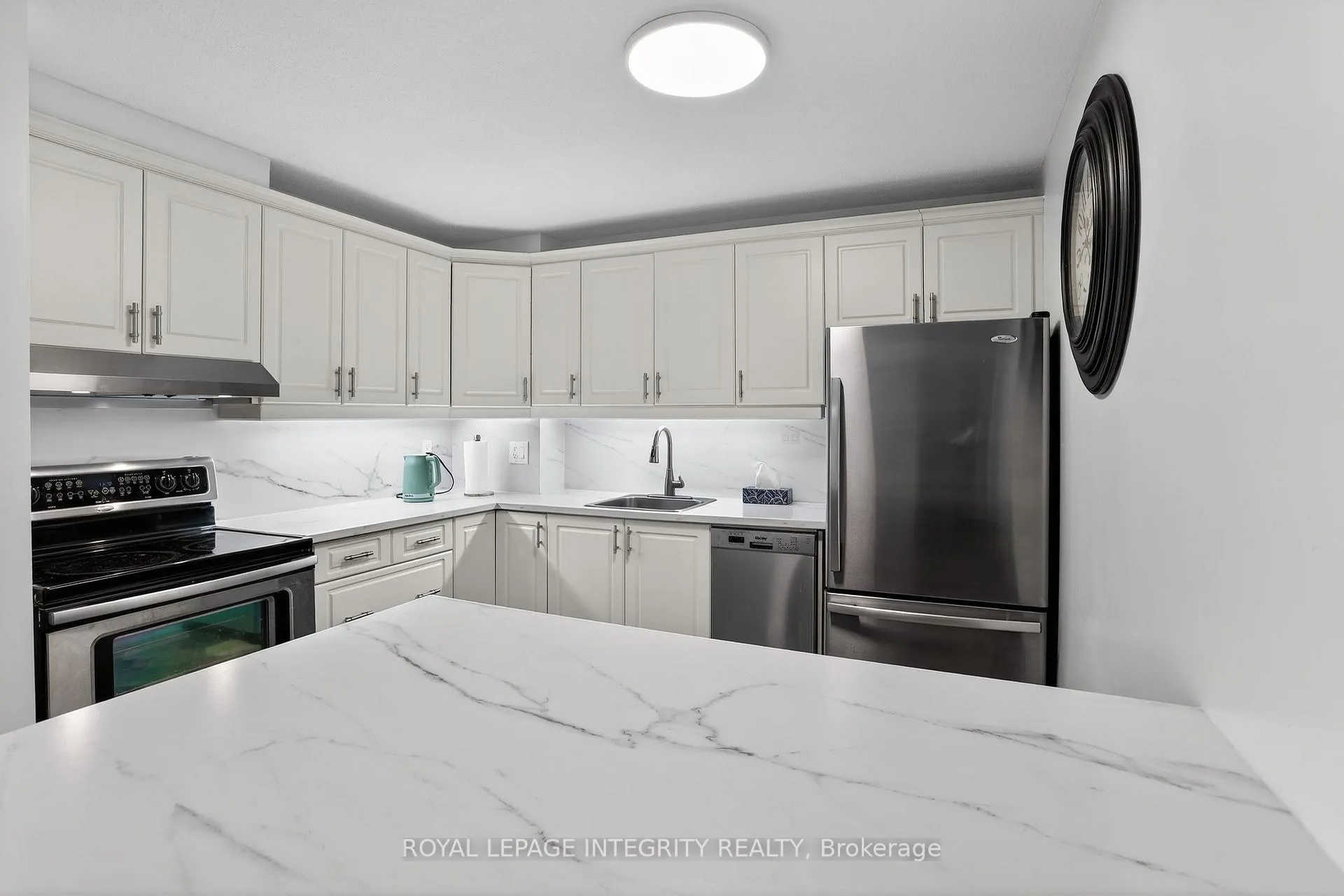 Photo 9 of Unit 605, 1599 Lassiter Terrace, Ottawa, Beaconwood — HOMEH