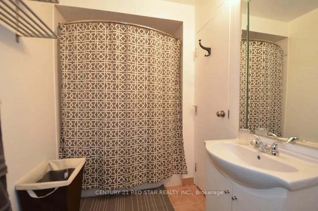 Photo 8 of Unit 4, 630 Main Street E, Hamilton, St. Clair — HOMEH