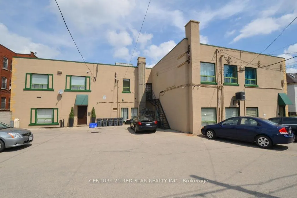 Photo 9 of Unit 4, 630 Main Street E, Hamilton, St. Clair — HOMEH