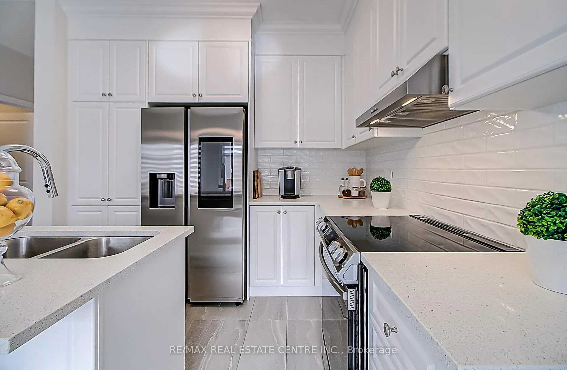 Photo 6 of 4 Clermiston Crescent, Brampton, Sandringham-Wellington — HOMEH