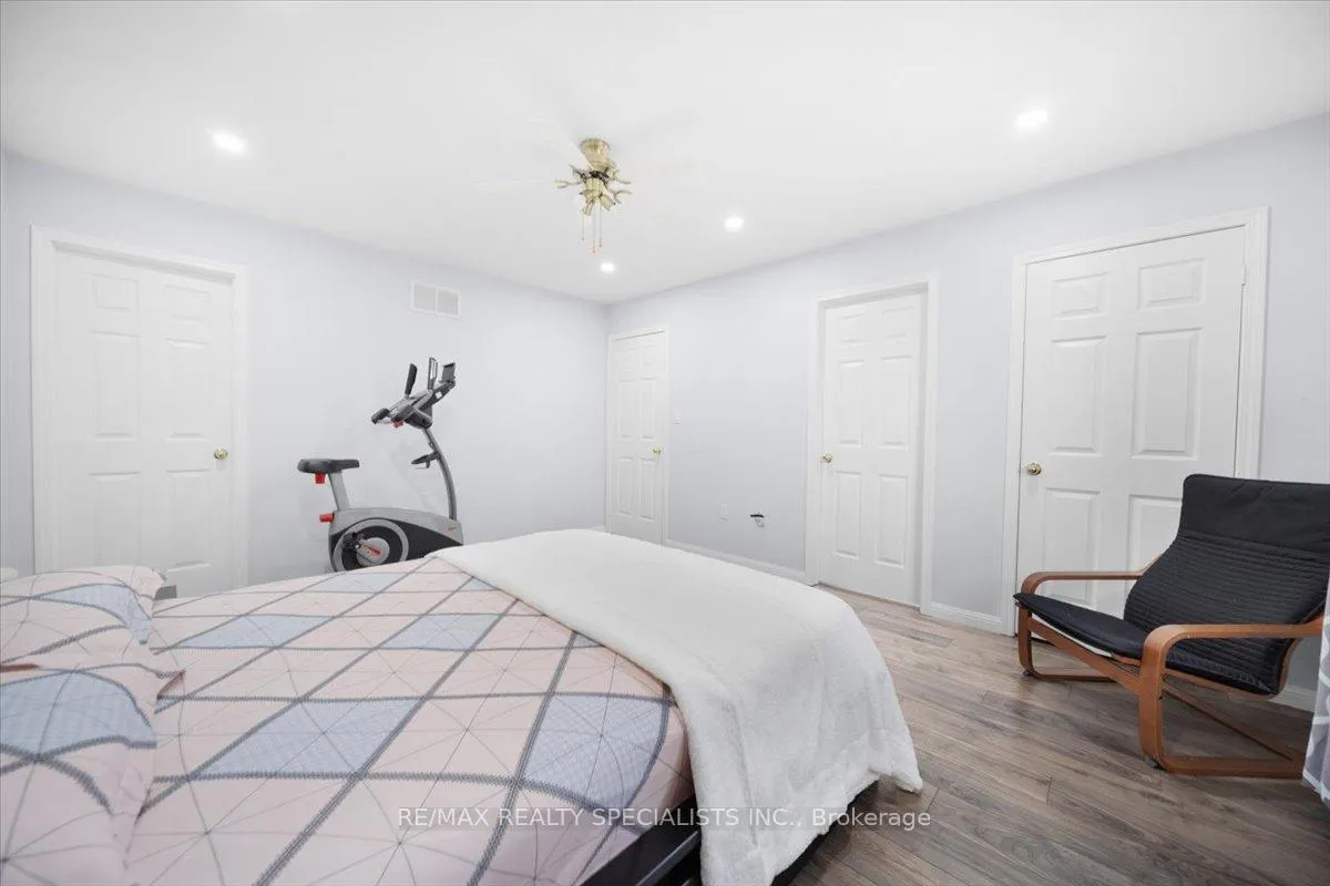 Photo 26 of 28 Redcastle Street, Brampton, Fletcher's Meadow — HOMEH