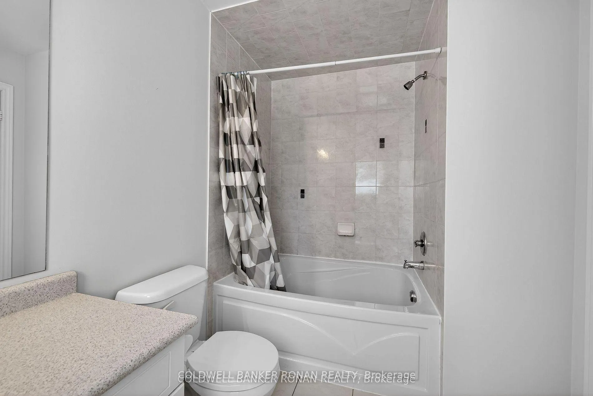Photo 20 of 83 Swenson Street, New Tecumseth, Alliston — HOMEH