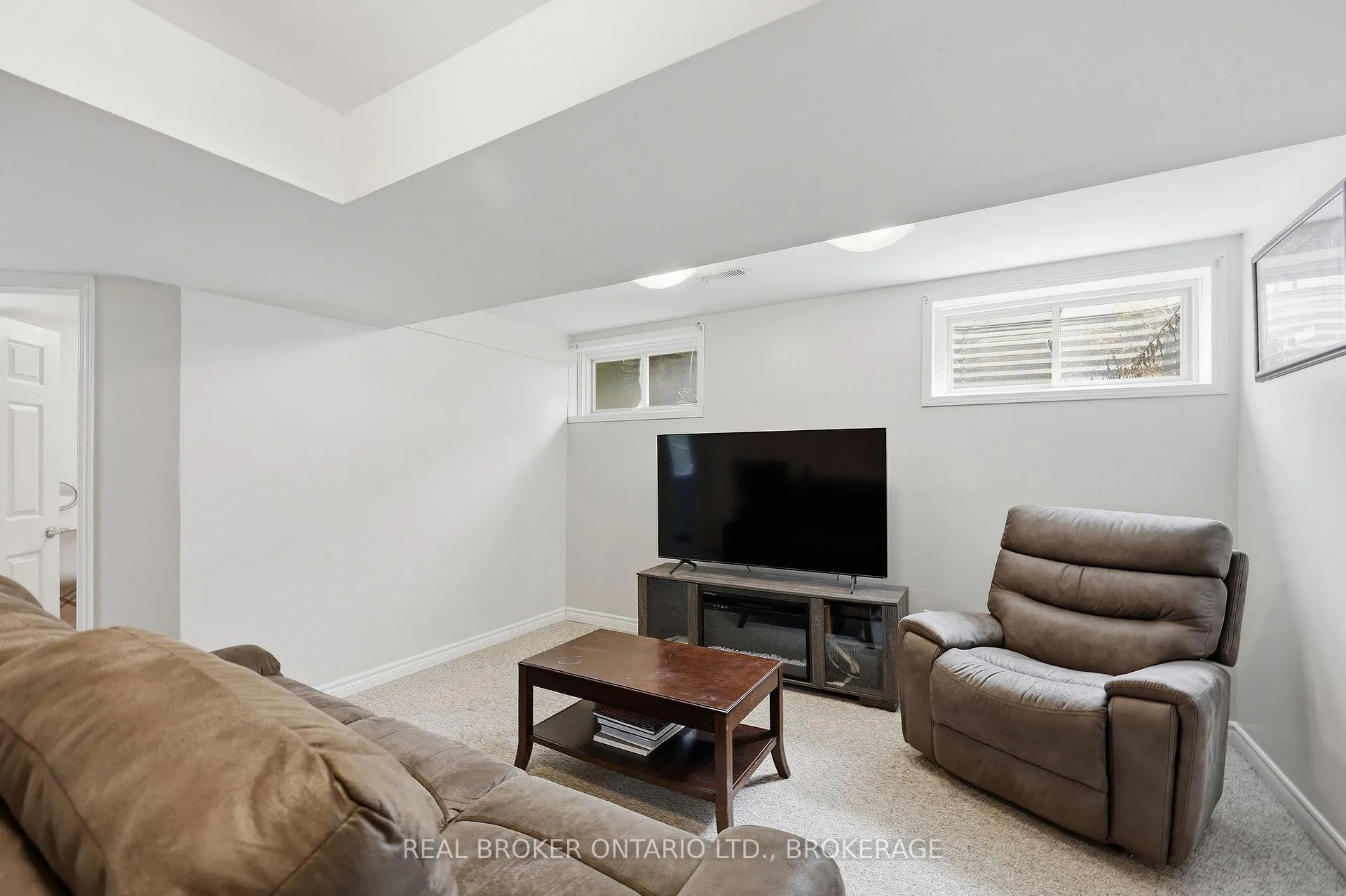 Photo 30 of 85 Schooner Drive, Kingston, Kingston East (Incl Barret Crt) — HOMEH