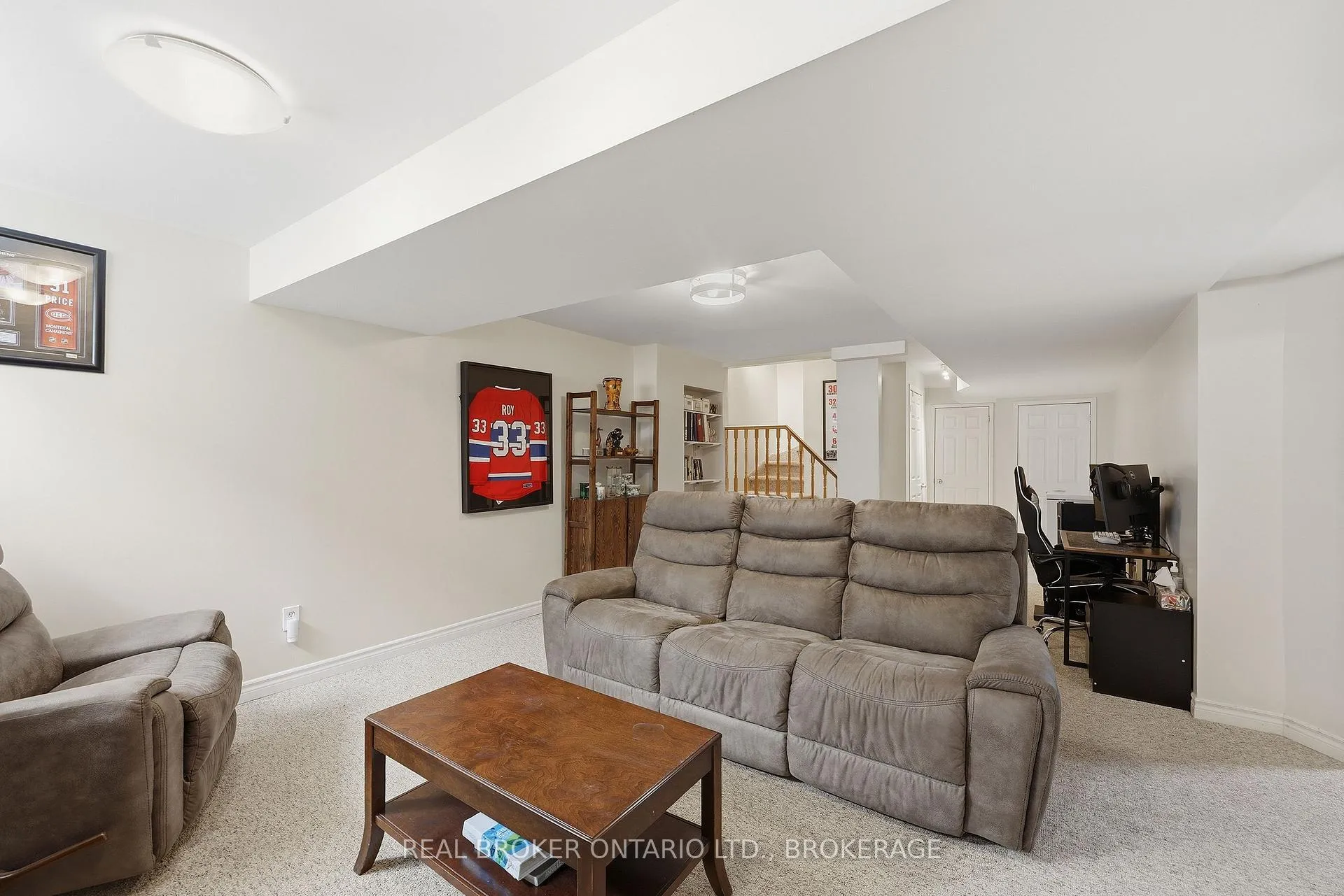 Photo 31 of 85 Schooner Drive, Kingston, Kingston East (Incl Barret Crt) — HOMEH