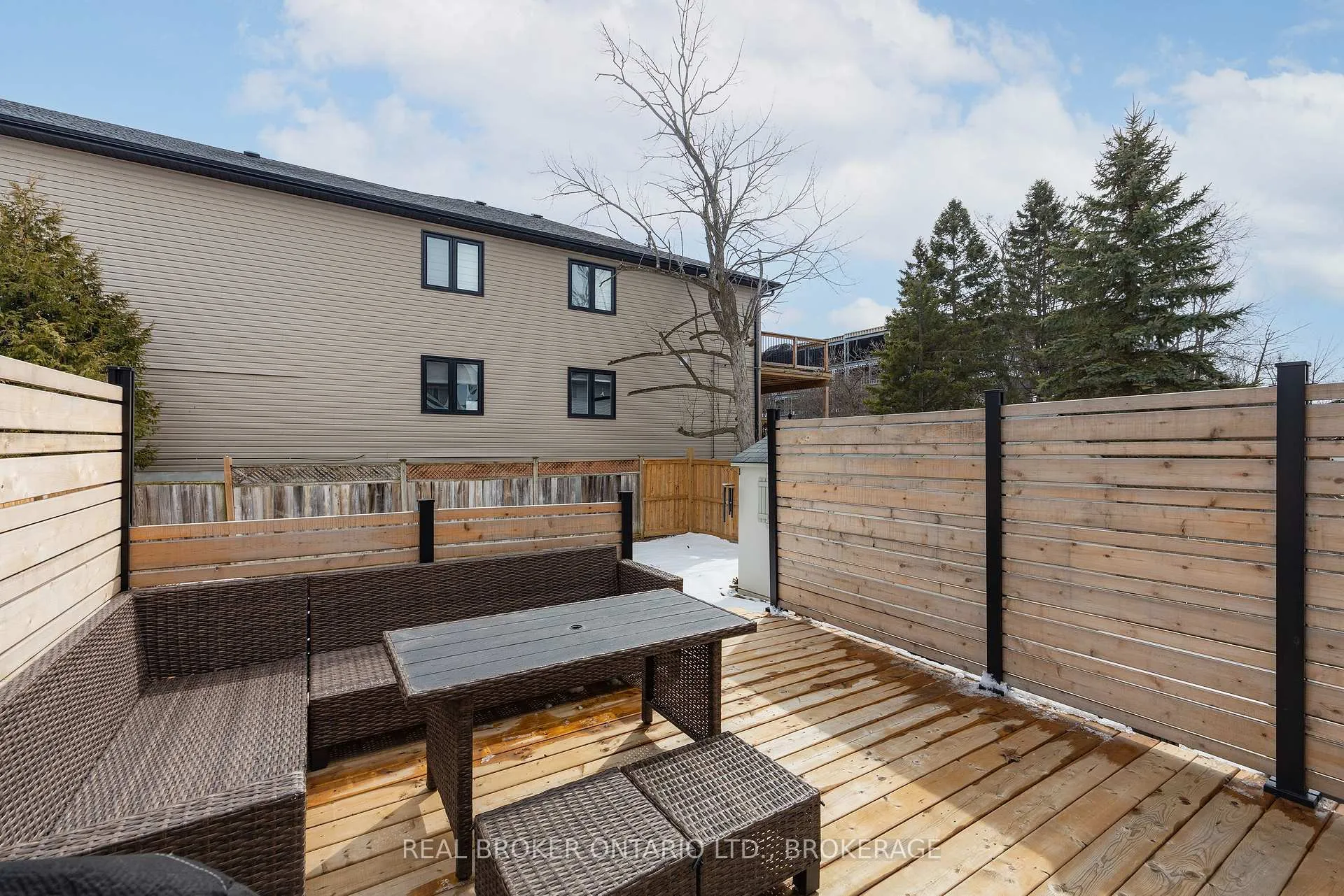 Photo 37 of 85 Schooner Drive, Kingston, Kingston East (Incl Barret Crt) — HOMEH