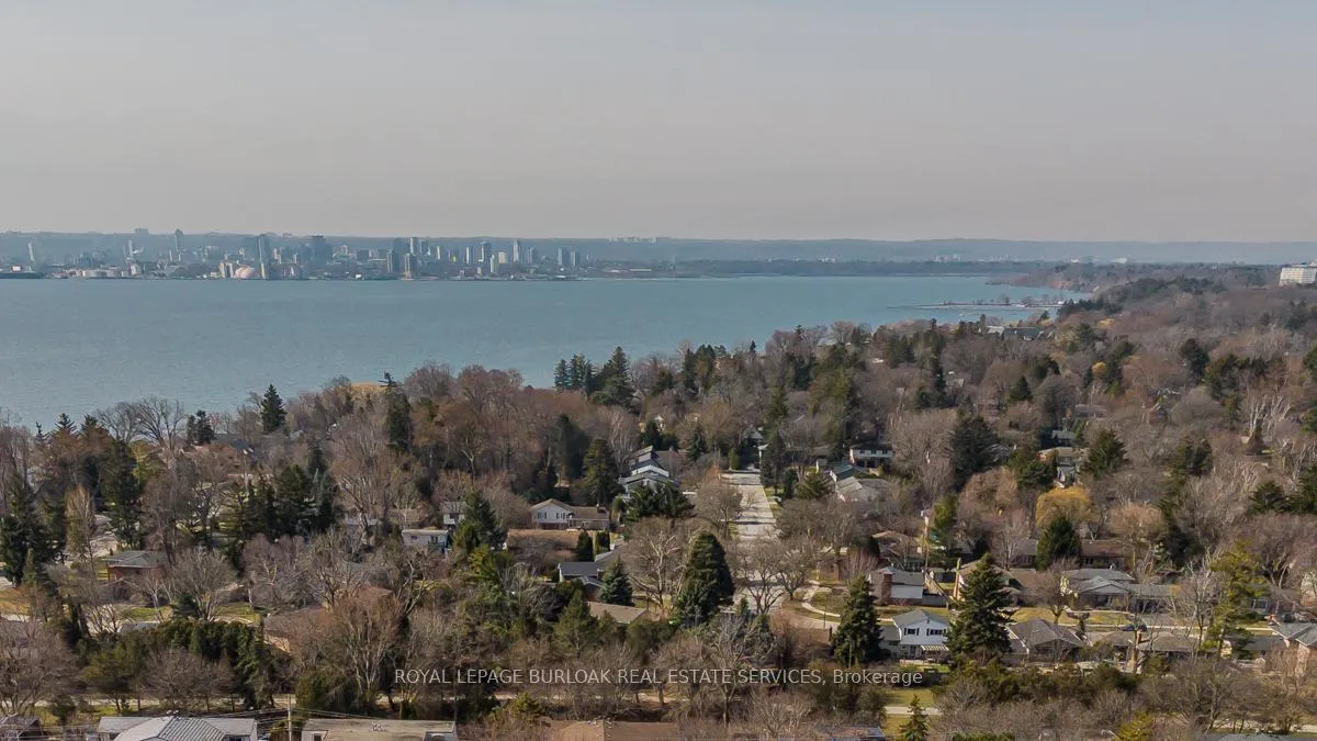 Photo 2 of 621 Francis Road, Burlington, LaSalle — HOMEH