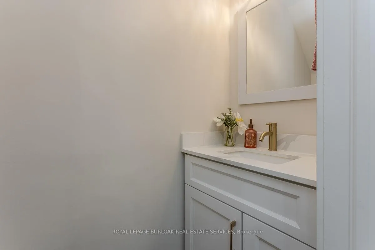 Photo 21 of 621 Francis Road, Burlington, LaSalle — HOMEH